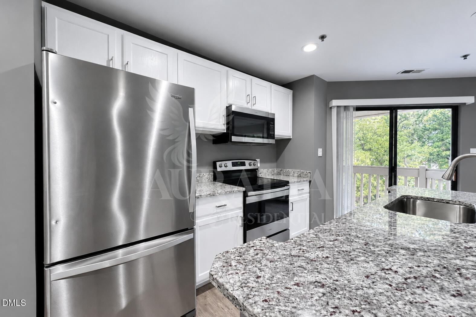 131 New Kent Place Property Photo 13