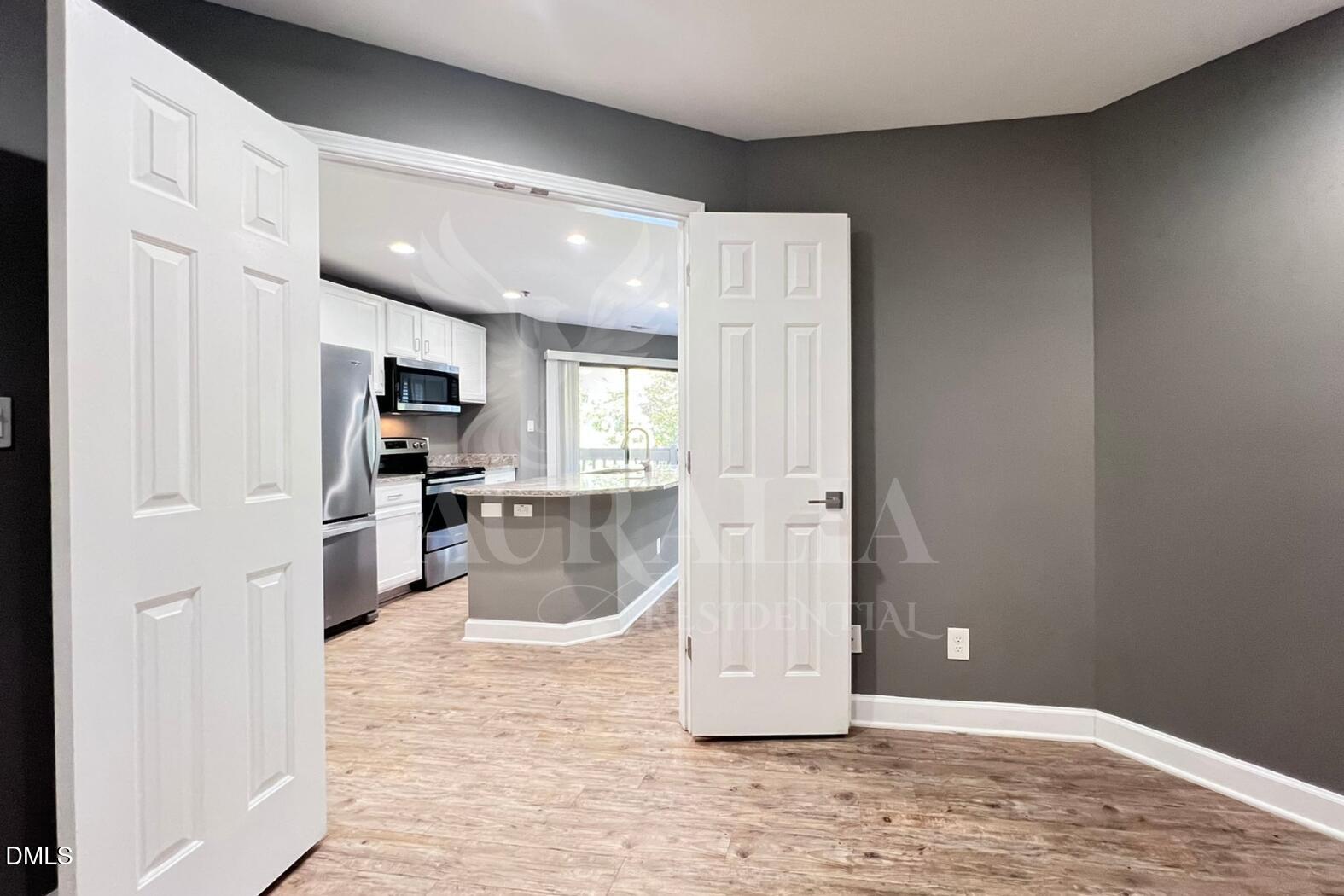 131 New Kent Place Property Photo 18