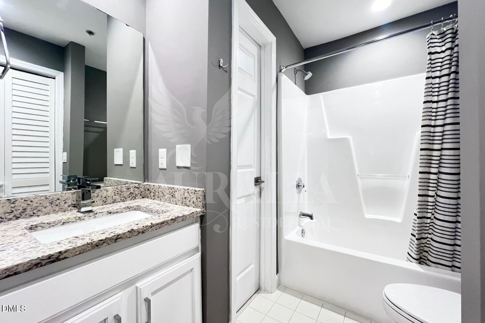 131 New Kent Place Property Photo 21