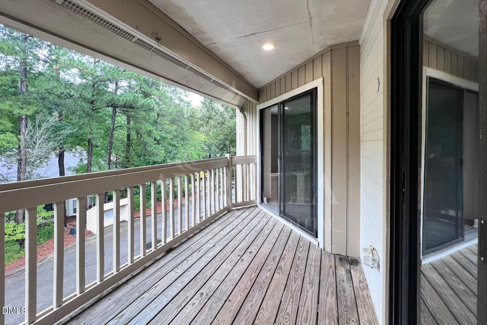131 New Kent Place Property Photo 31