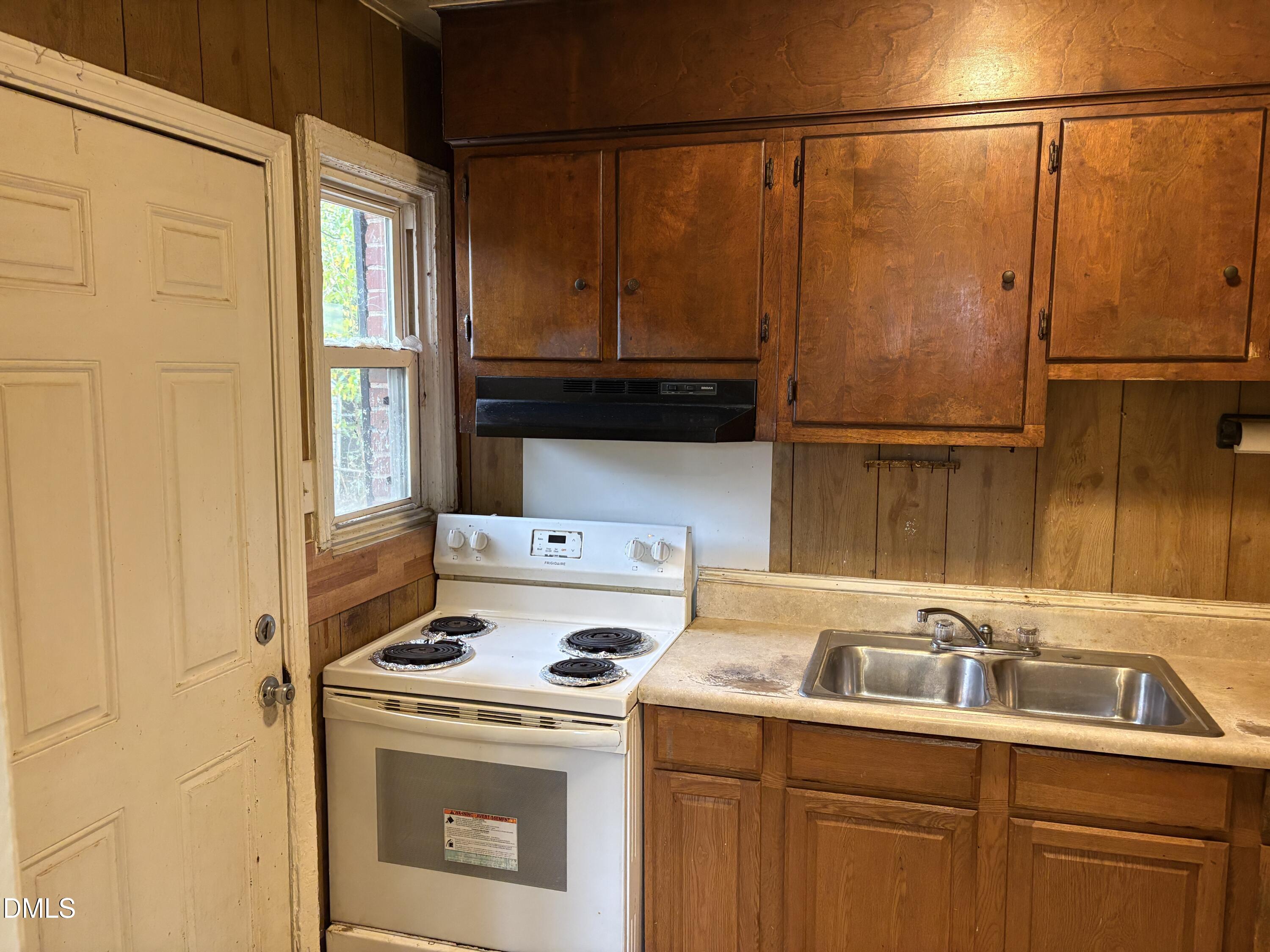 116 Higbee Street Property Photo 7