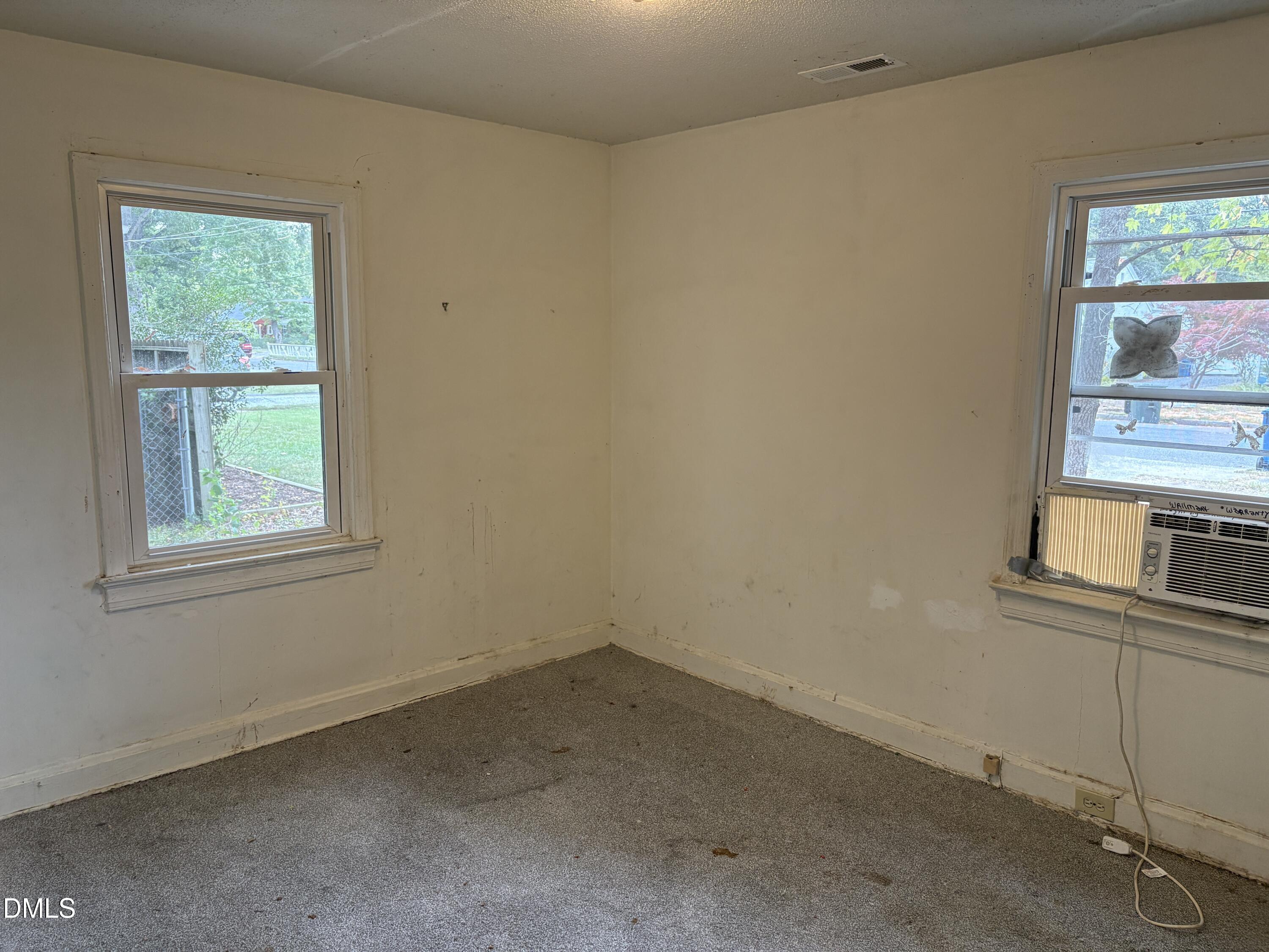 116 Higbee Street Property Photo 9