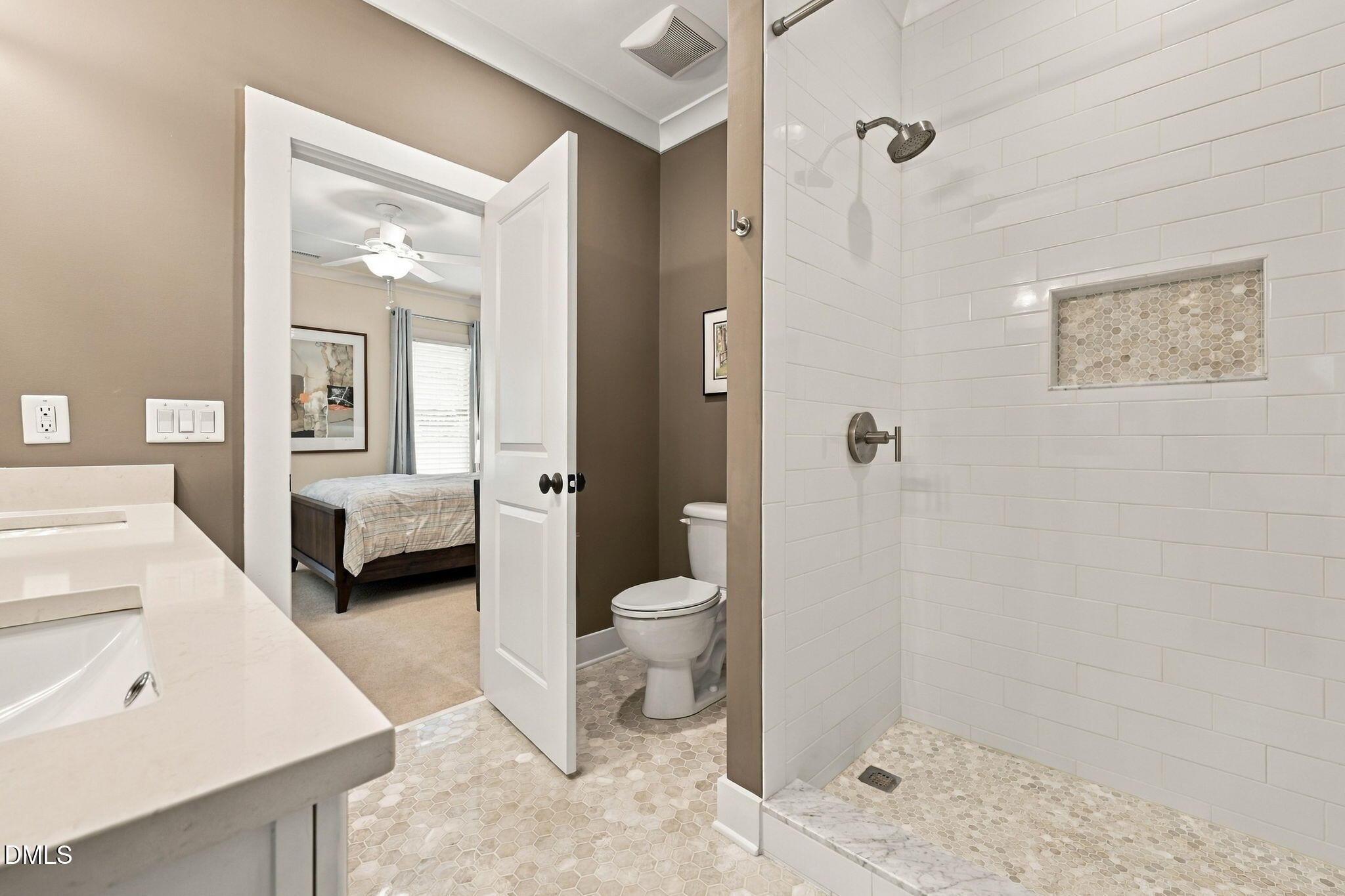 3342 Lake Boone Trail Property Photo 48