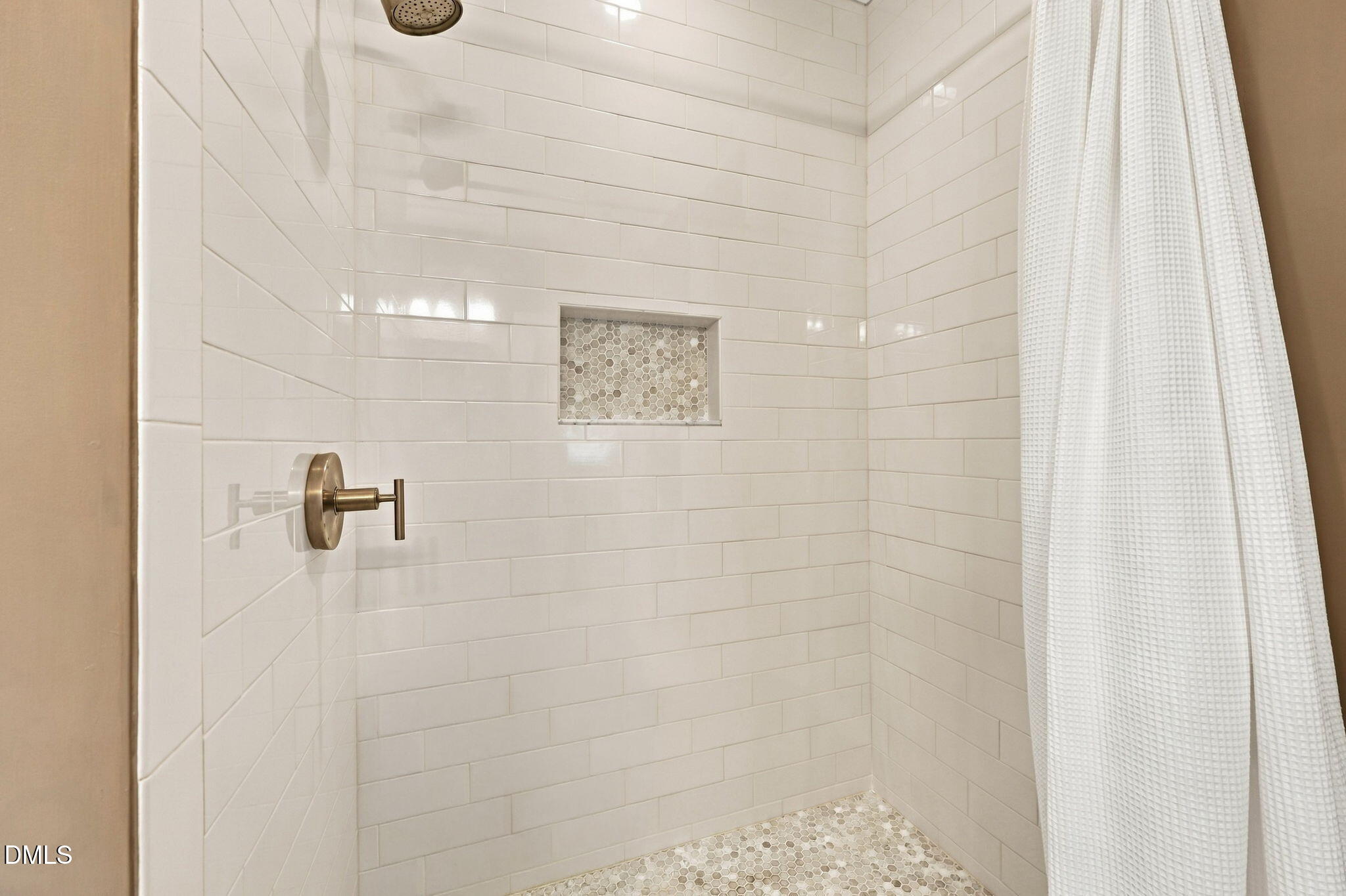 3342 Lake Boone Trail Property Photo 49