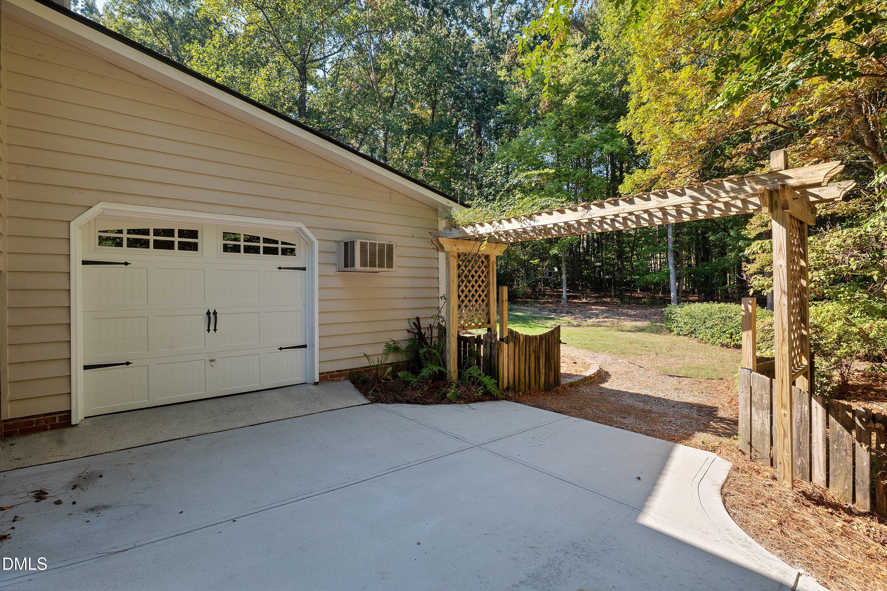 8525 Kempton Road Property Photo 43