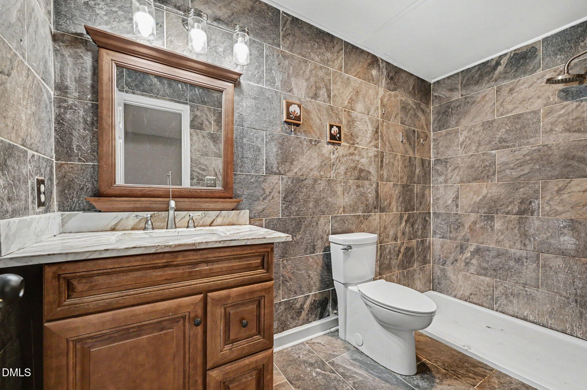 1937 Birmingham Avenue Property Photo 9