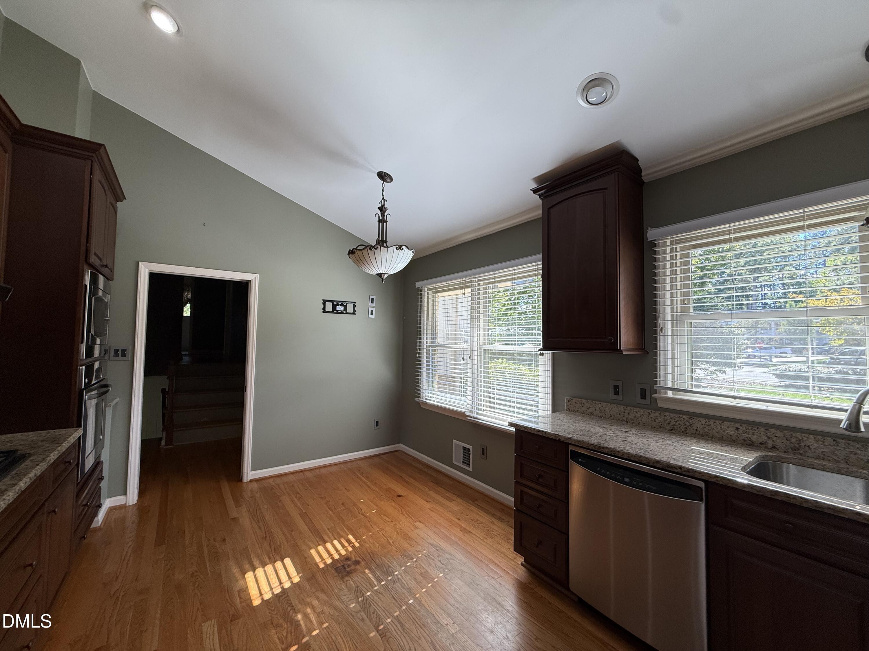 7604 Starling Court Property Photo 4
