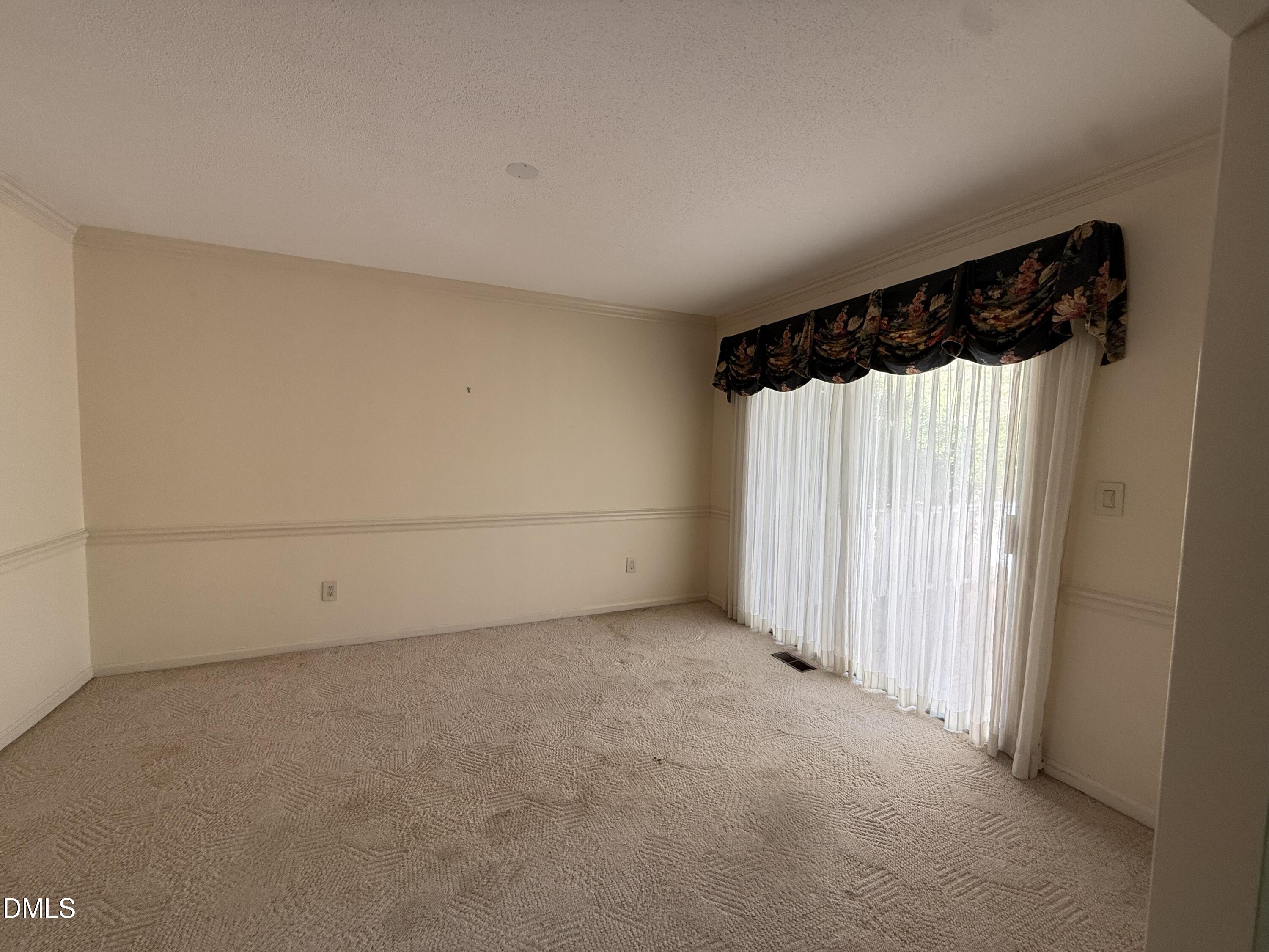 7604 Starling Court Property Photo 5