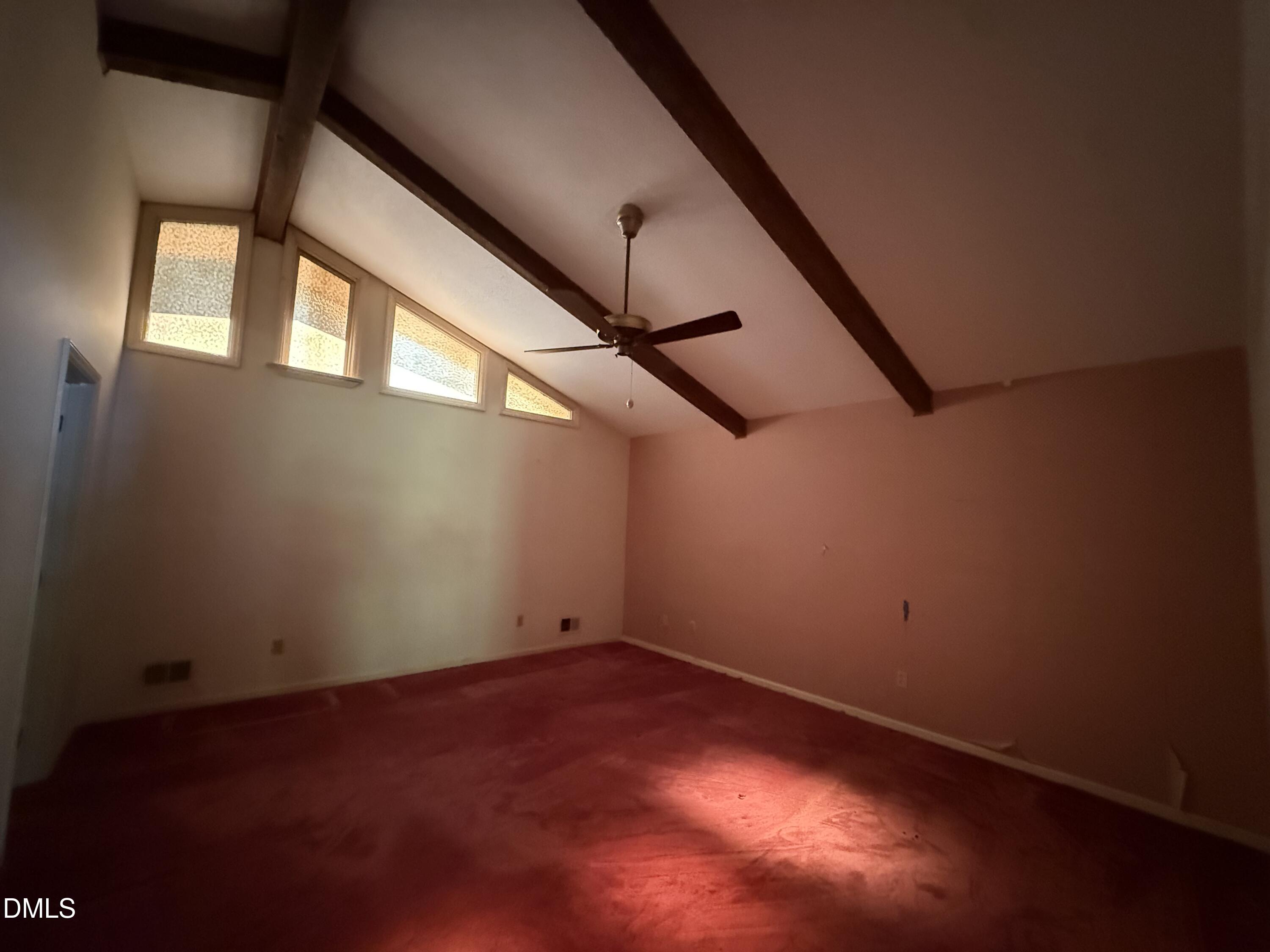 7604 Starling Court Property Photo 6