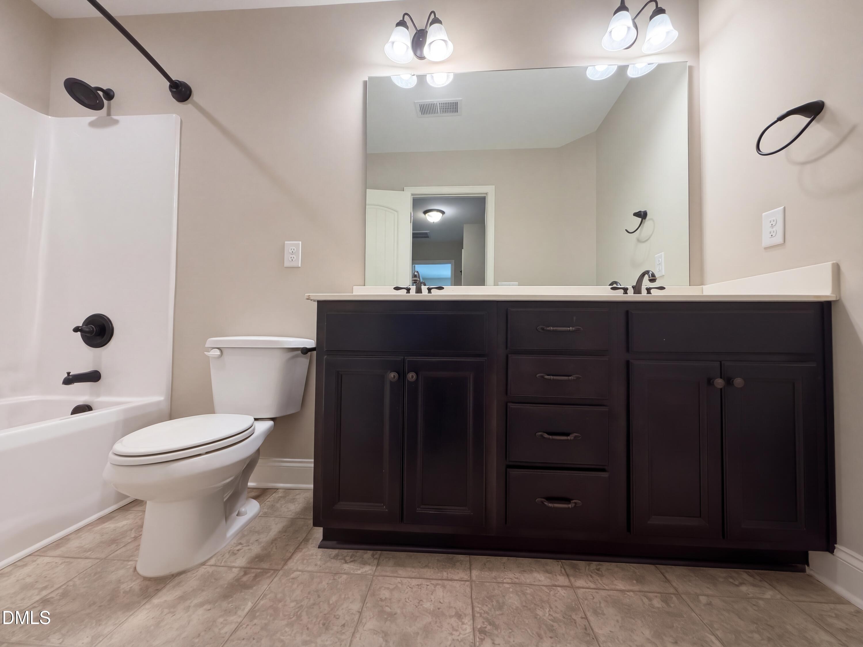 253 Fairview Street Property Photo 18