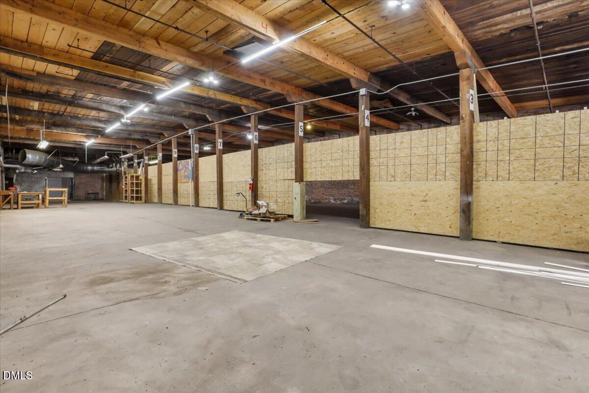 711 E Rose Street Property Photo 15