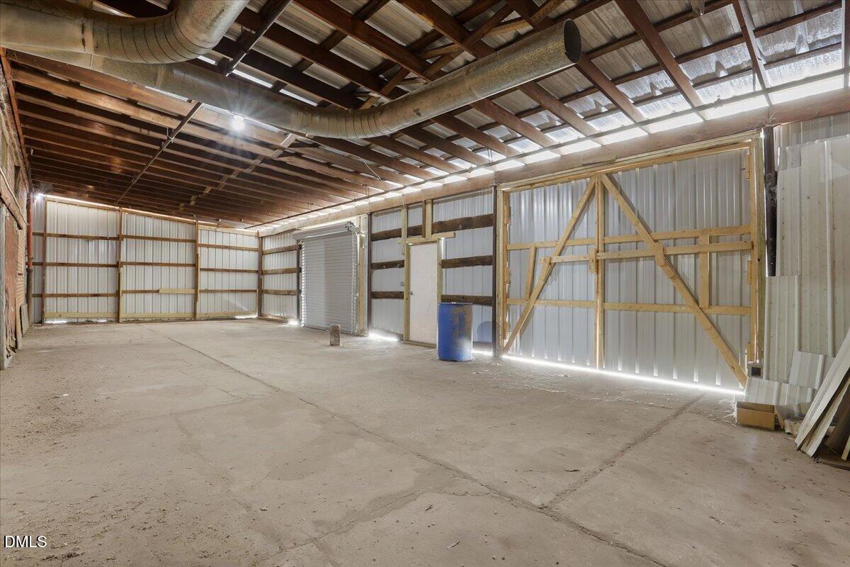 711 E Rose Street Property Photo 23