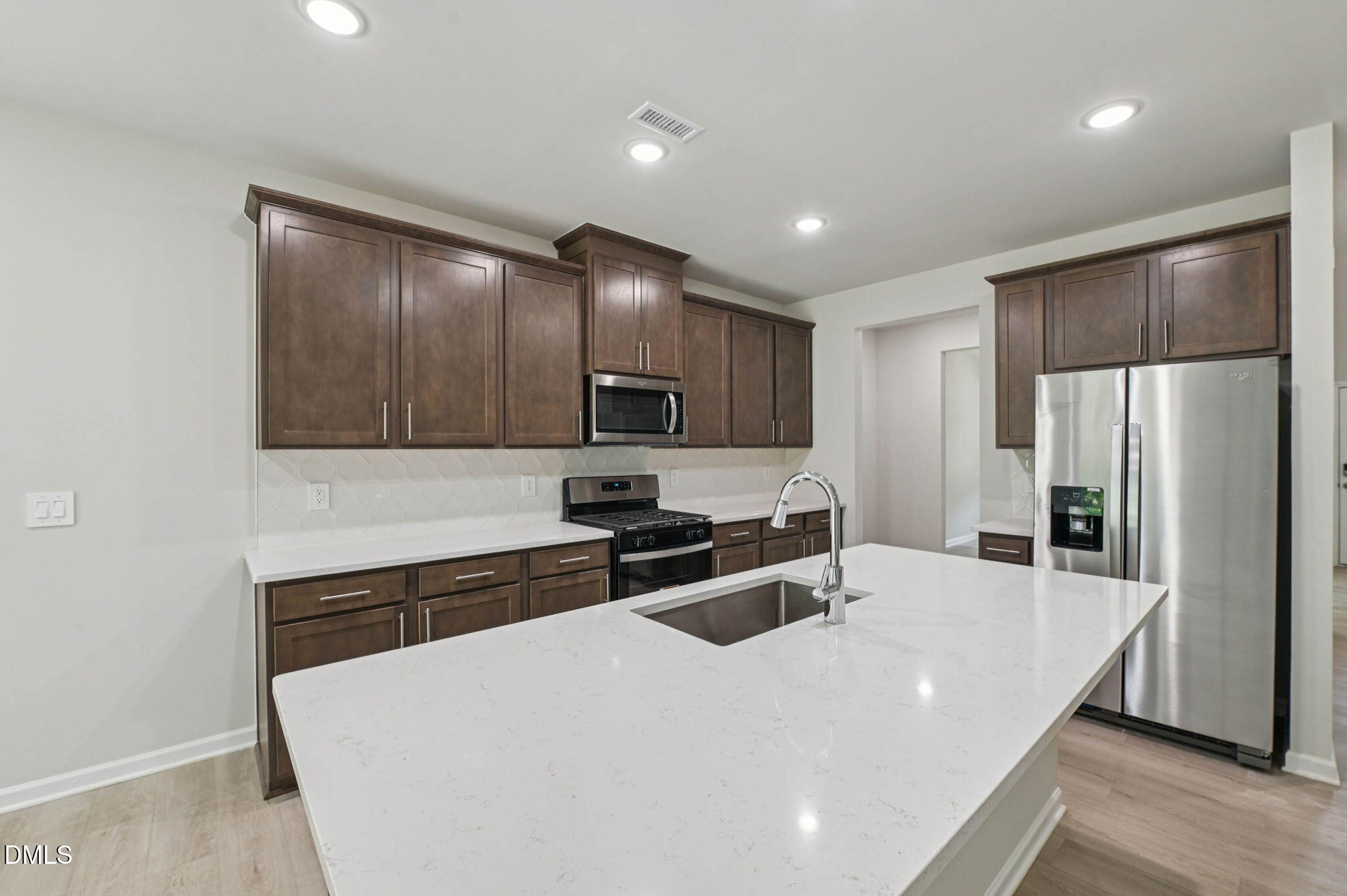1222 Winding Spring Drive Property Photo 3