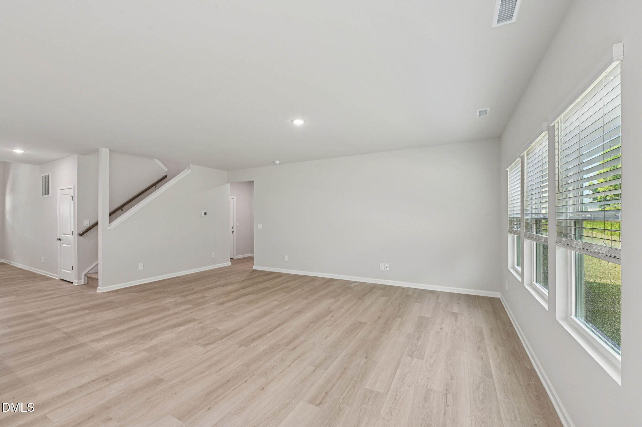 1222 Winding Spring Drive Property Photo 11