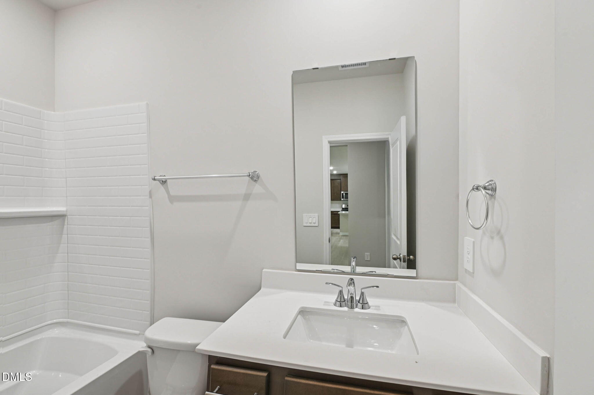 1222 Winding Spring Drive Property Photo 15