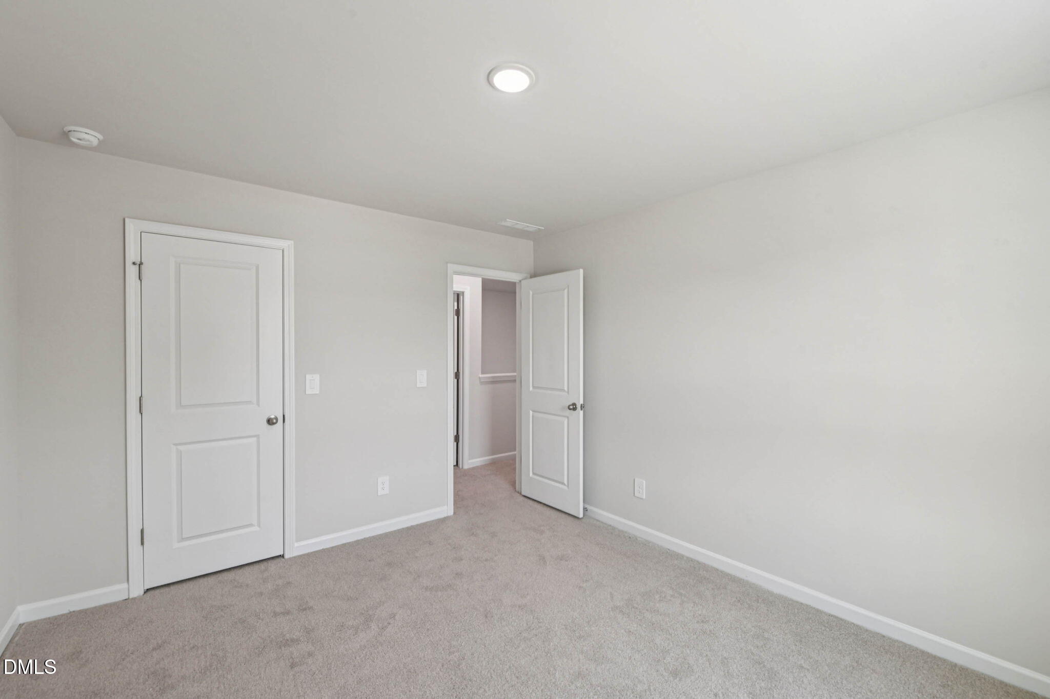 1222 Winding Spring Drive Property Photo 27