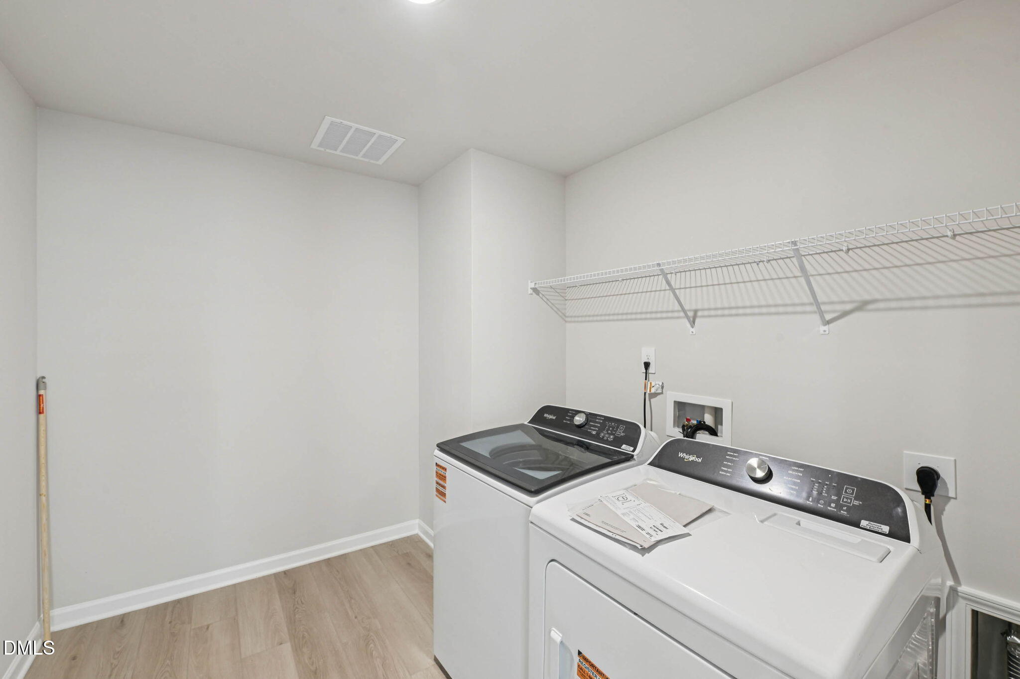 1222 Winding Spring Drive Property Photo 32