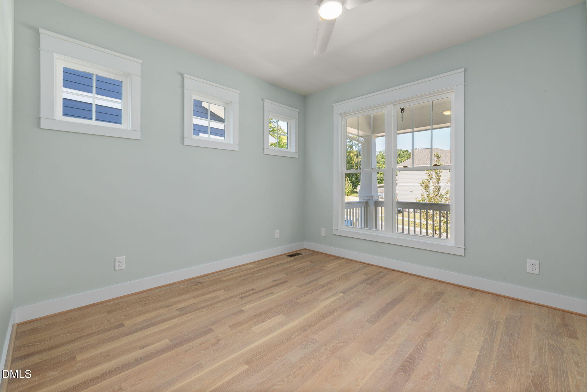 600 Hemlock Avenue Property Photo 17