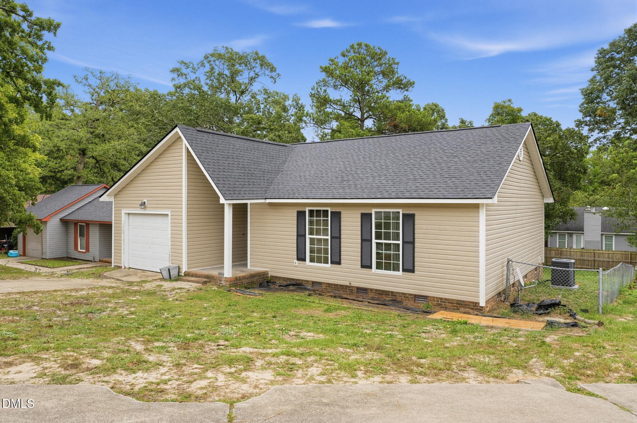 1351 Kienast Drive Property Photo 2