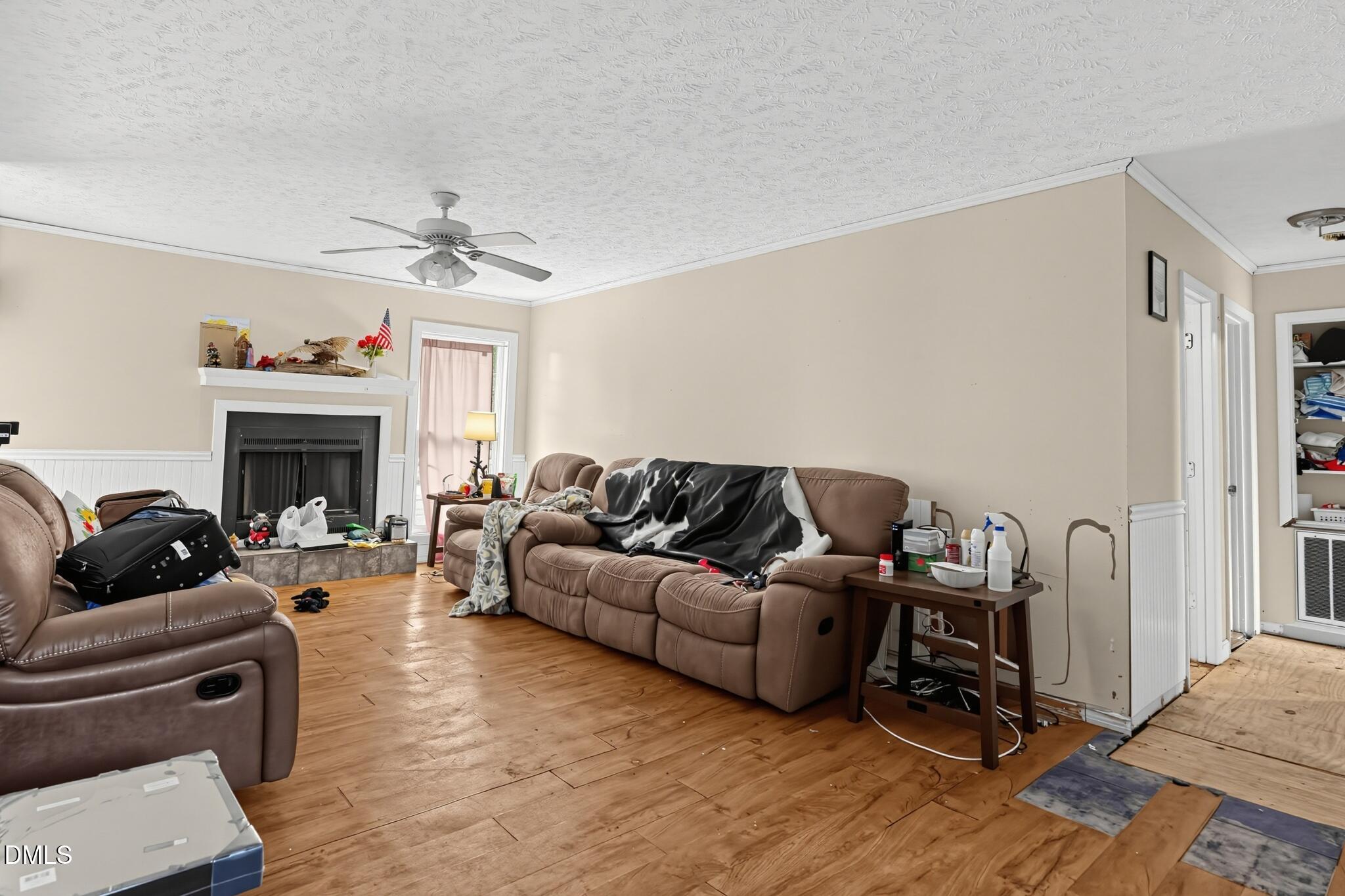 1351 Kienast Drive Property Photo 4