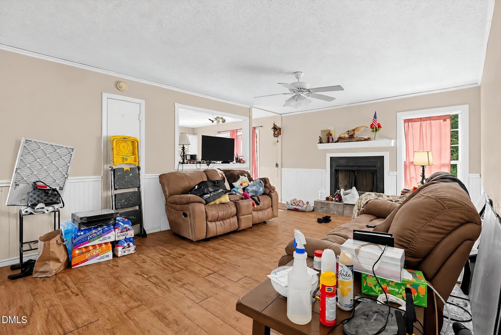1351 Kienast Drive Property Photo 5