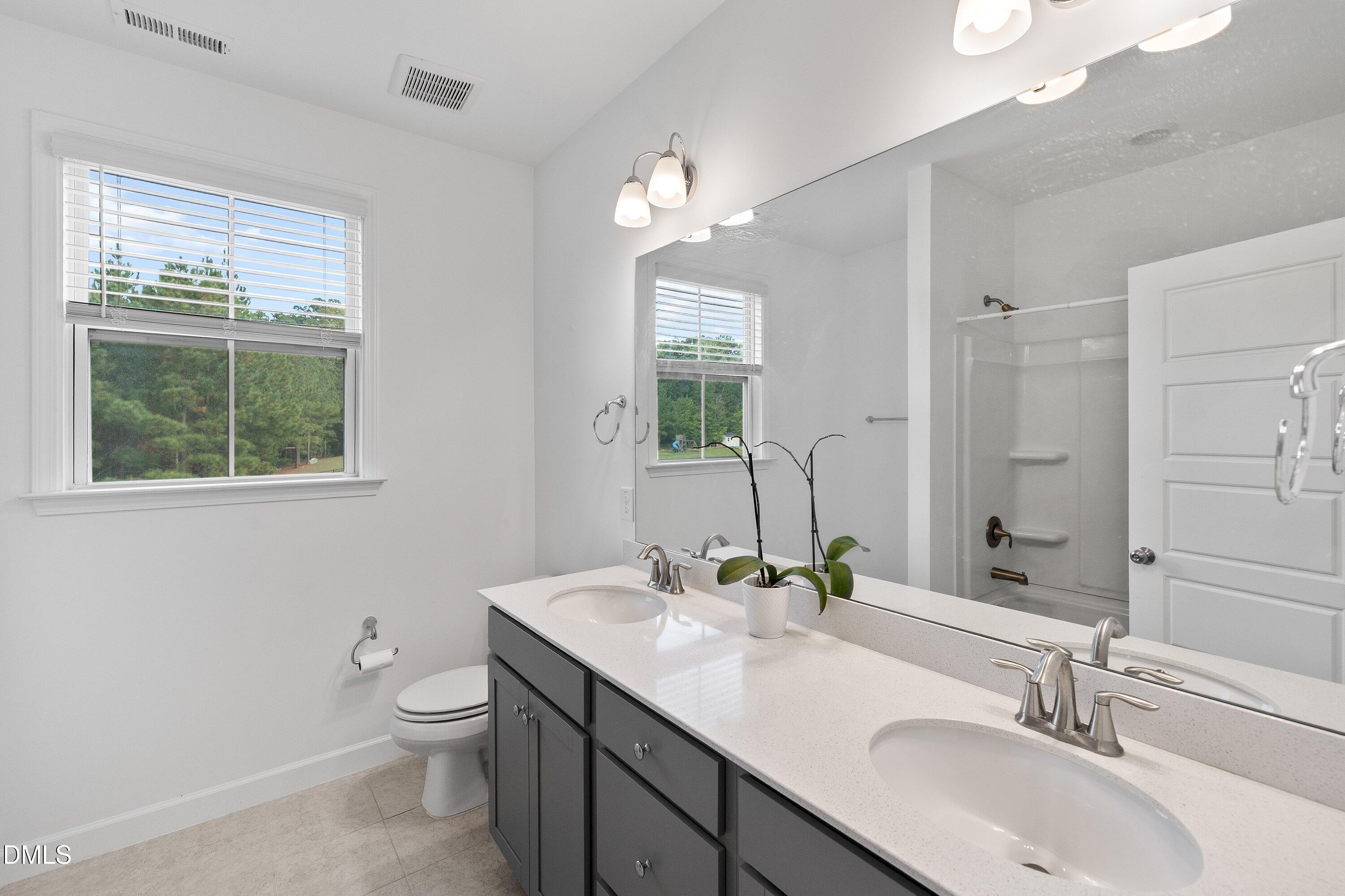6720 Winter Garden Way Property Photo 36