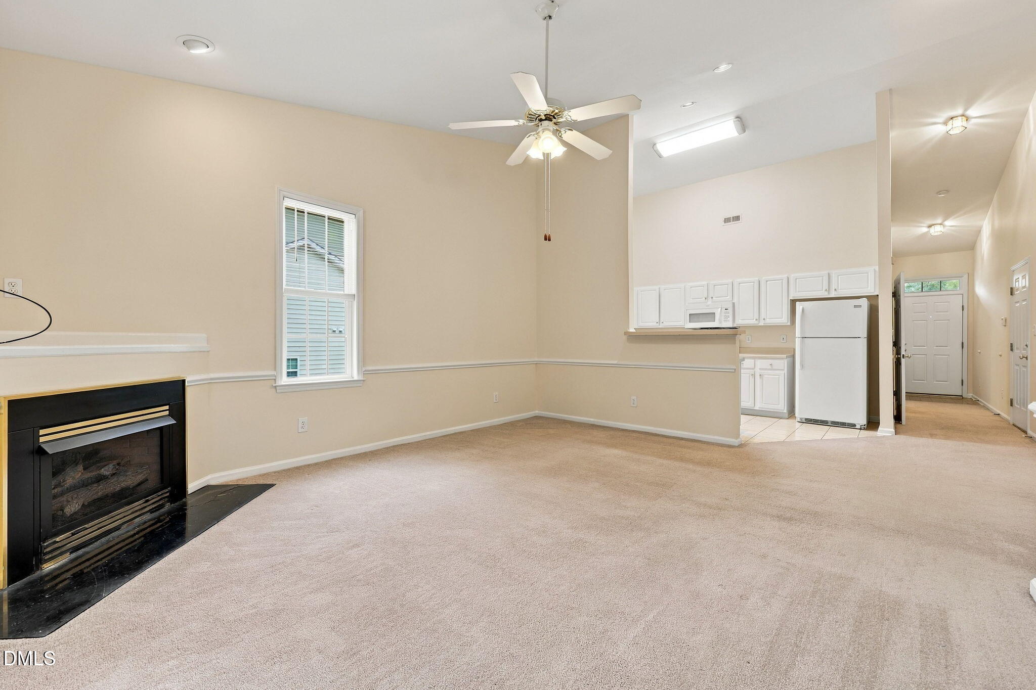 85 Brookmere Drive Apt D Property Photo 10
