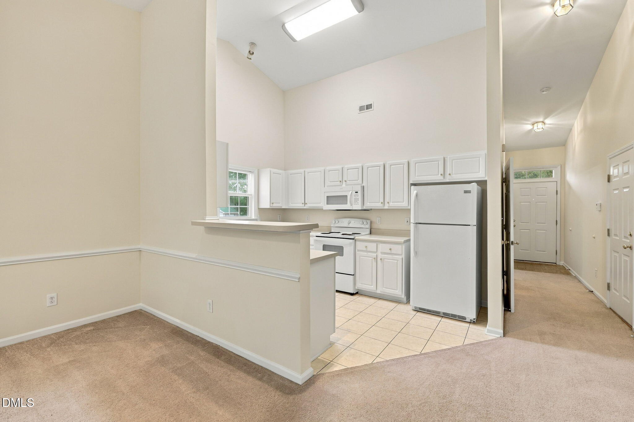 85 Brookmere Drive Apt D Property Photo 13