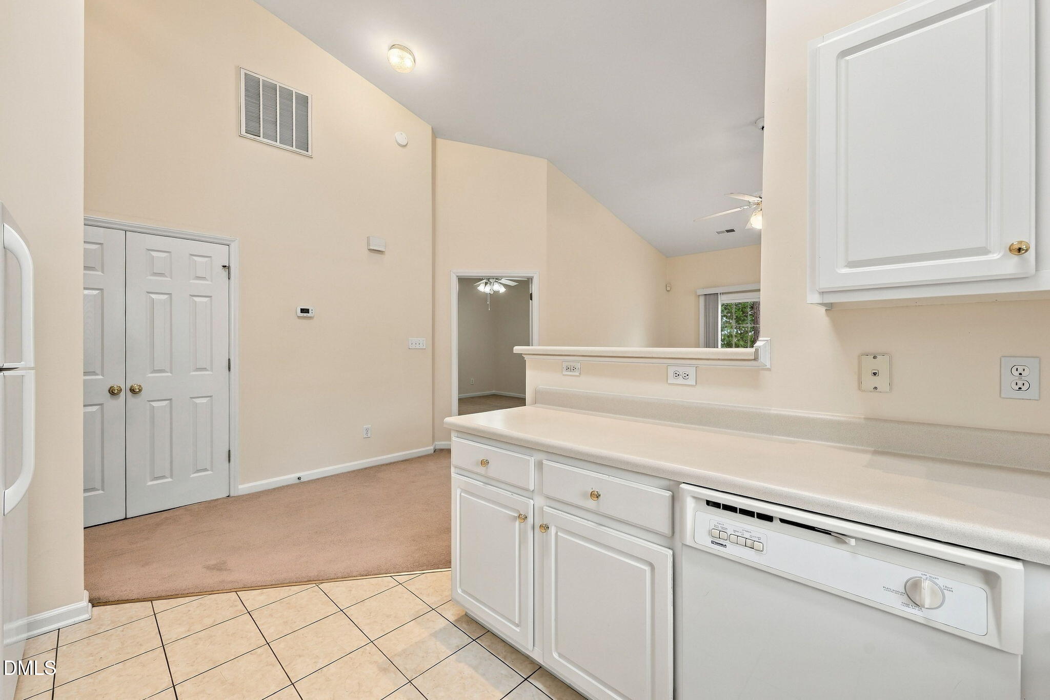 85 Brookmere Drive Apt D Property Photo 19