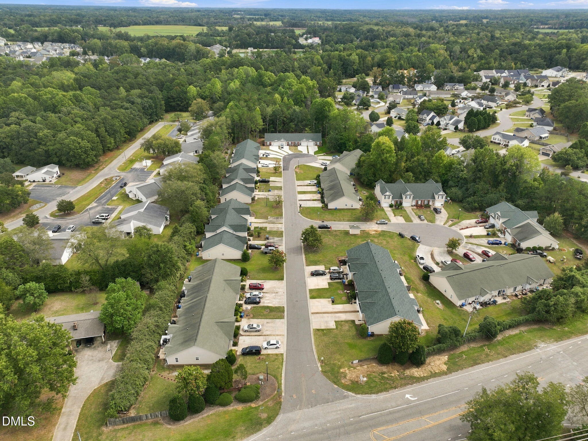 85 Brookmere Drive Apt D Property Photo 45