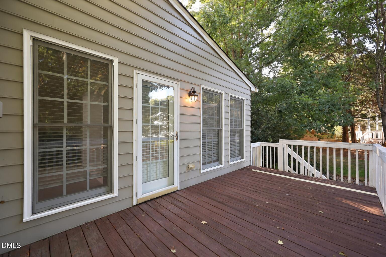 105 Renwick Court Property Photo 21