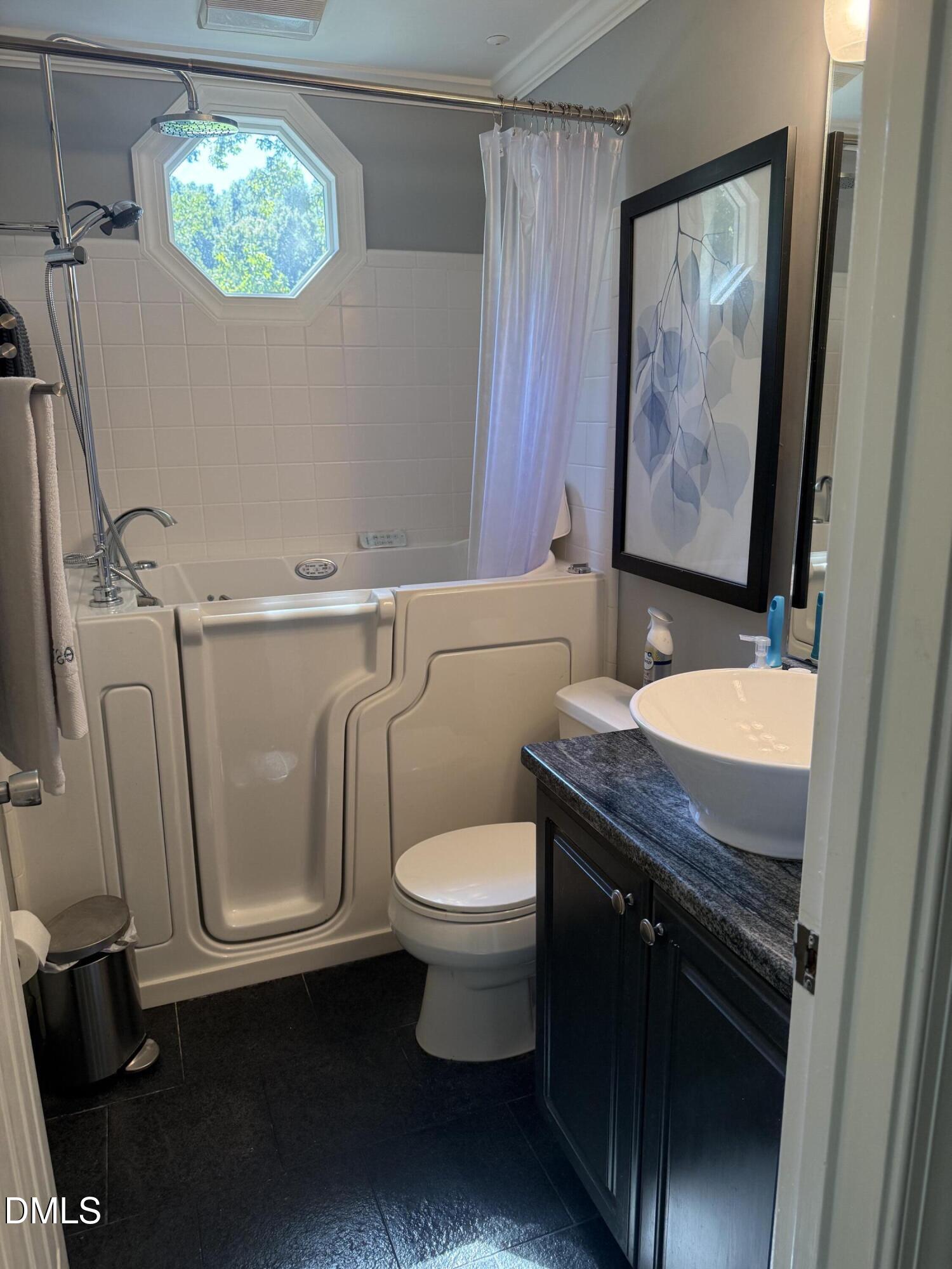 322 Lord Byron Court Property Photo 14
