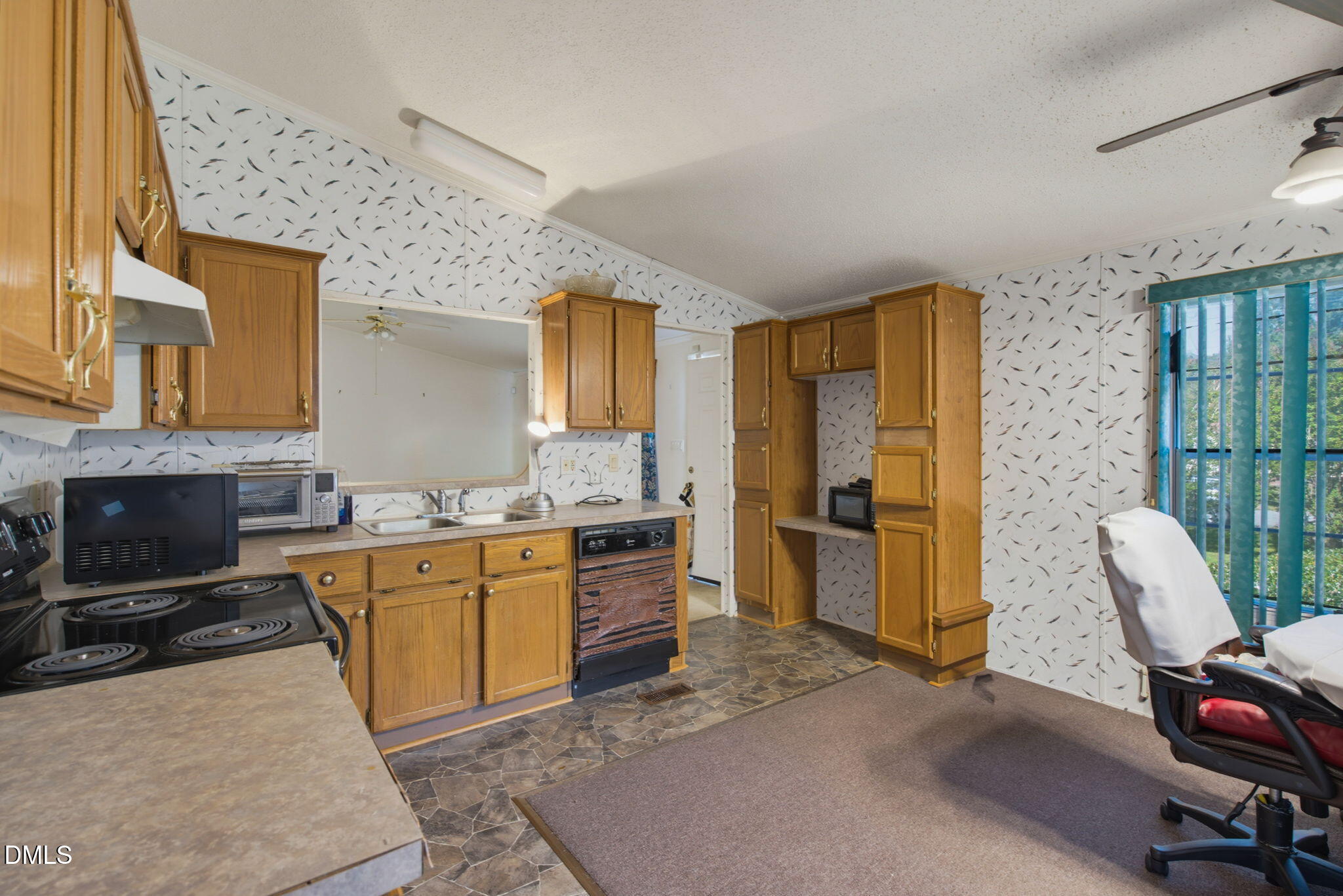 155 Azalea Drive Property Photo 11
