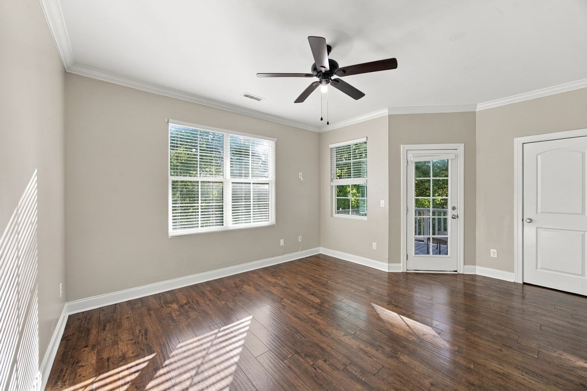 908 Laurel Gate Drive Property Photo 13