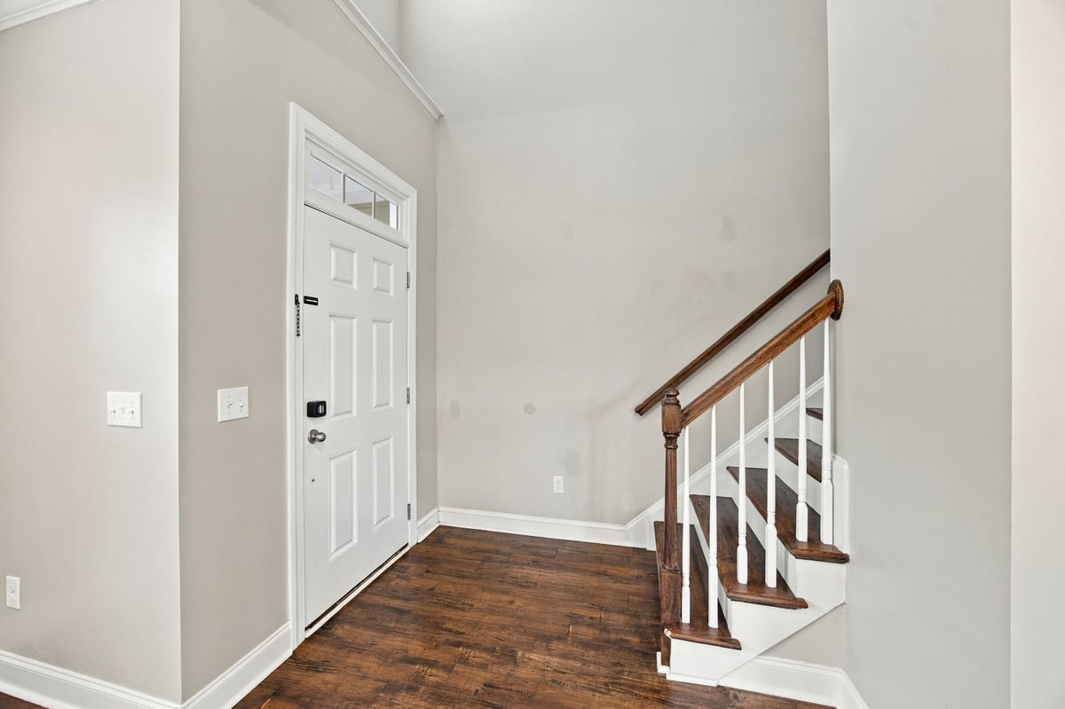 908 Laurel Gate Drive Property Photo 27