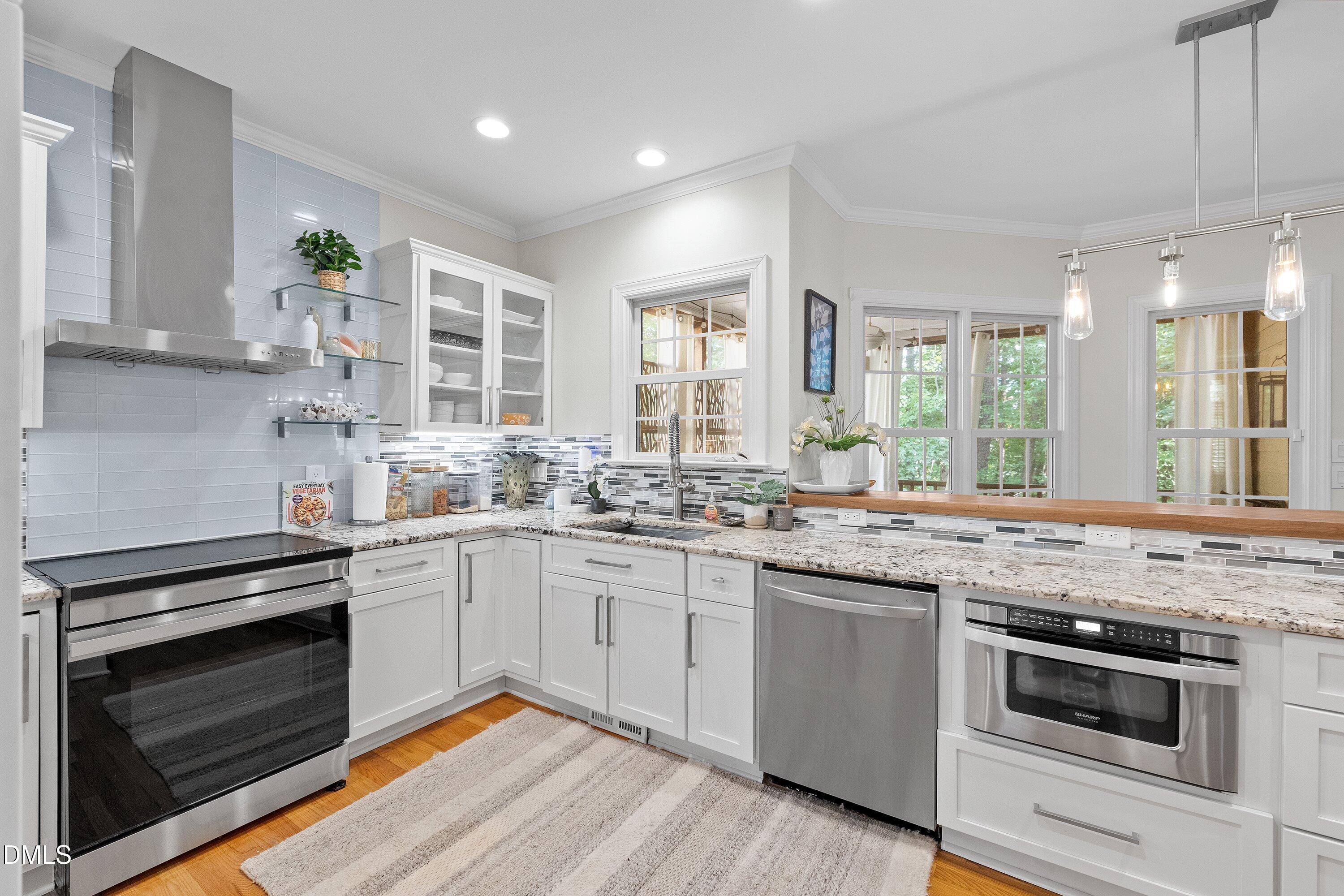 1721 White Dogwood Road Property Photo 1