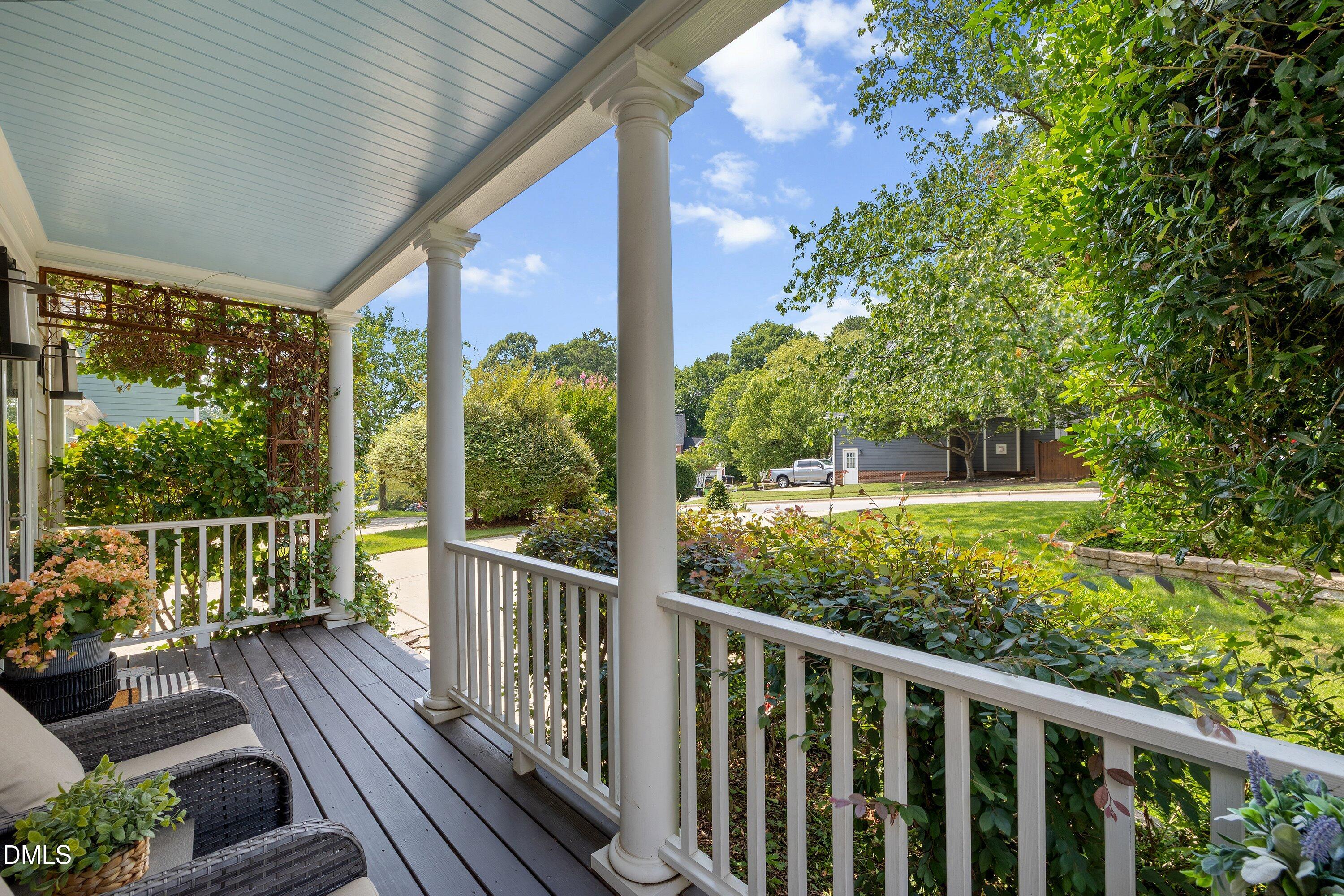 1721 White Dogwood Road Property Photo 4