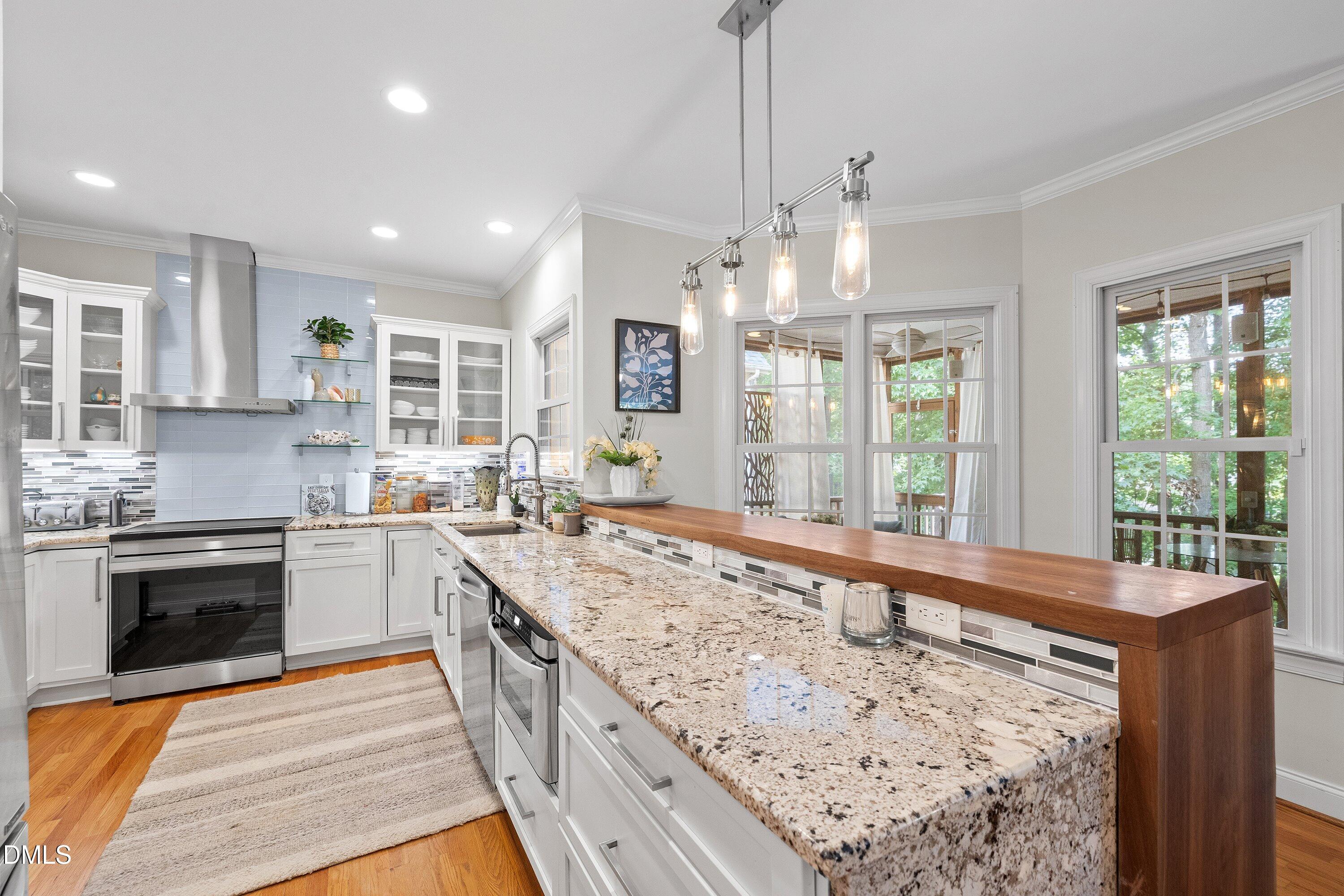 1721 White Dogwood Road Property Photo 7