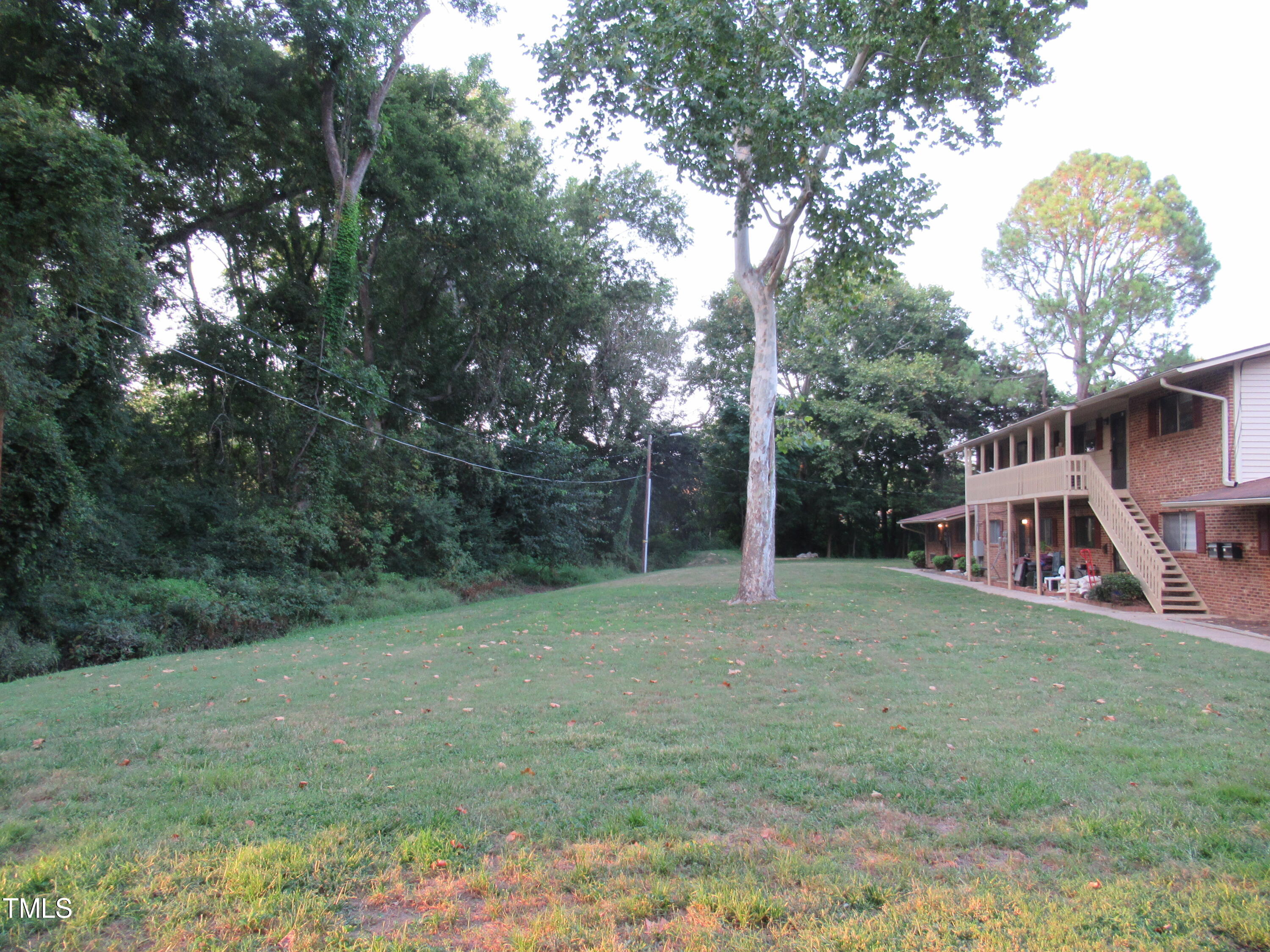 130 S Estes Drive B-11 Property Photo 2