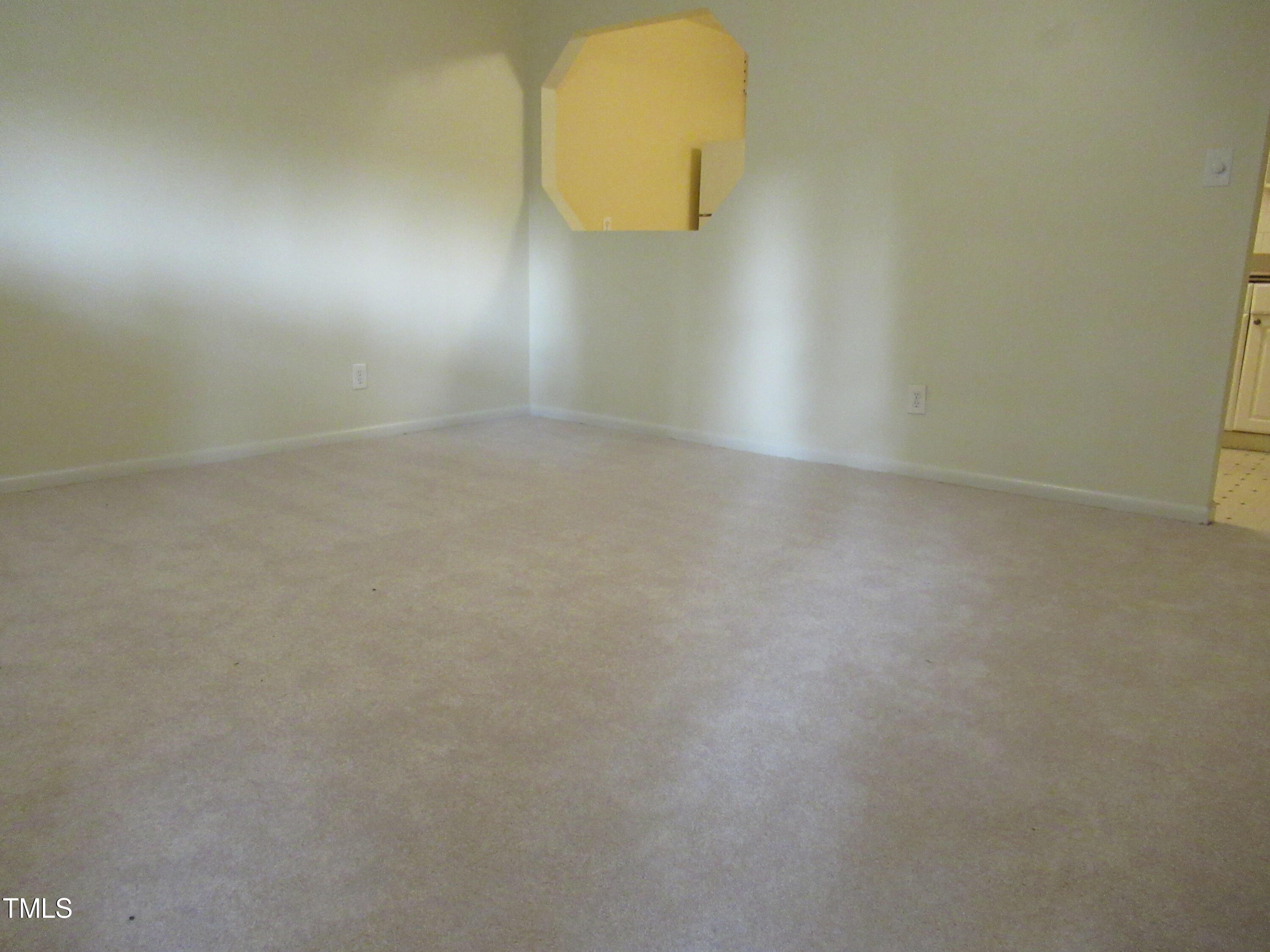 130 S Estes Drive B-11 Property Photo 6