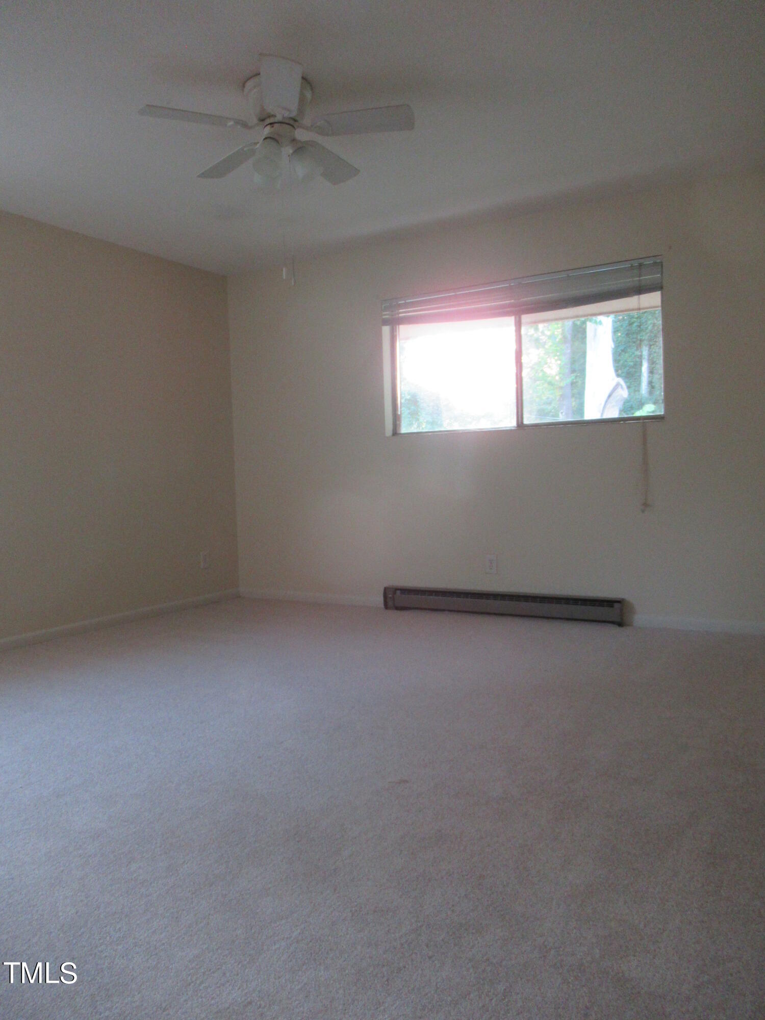 130 S Estes Drive B-11 Property Photo 9