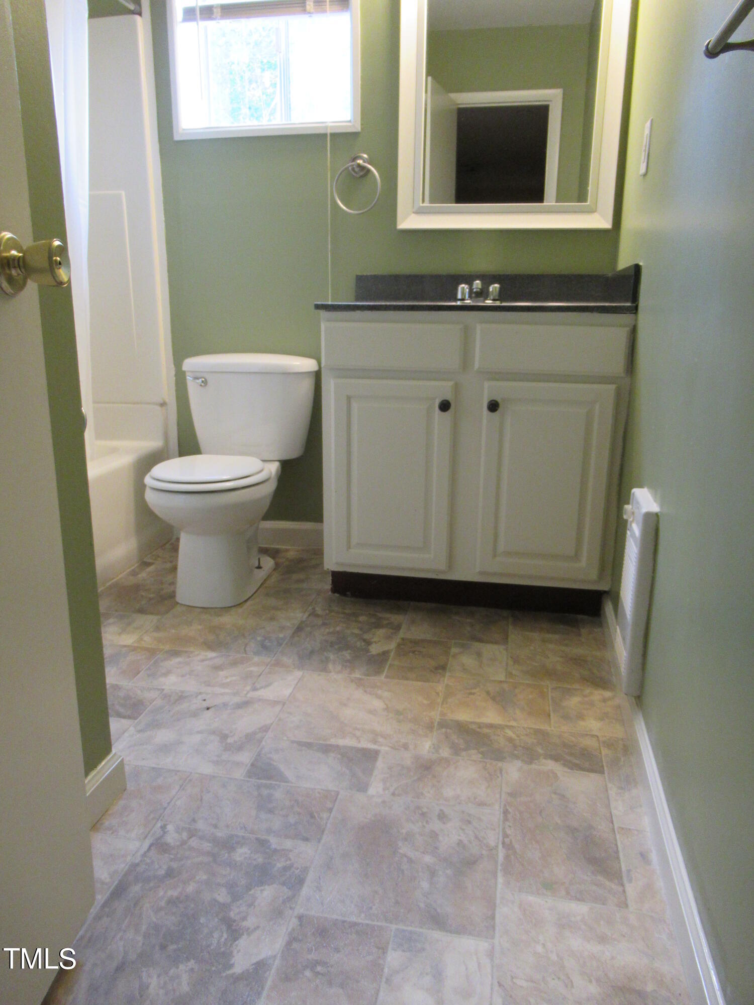 130 S Estes Drive B-11 Property Photo 11
