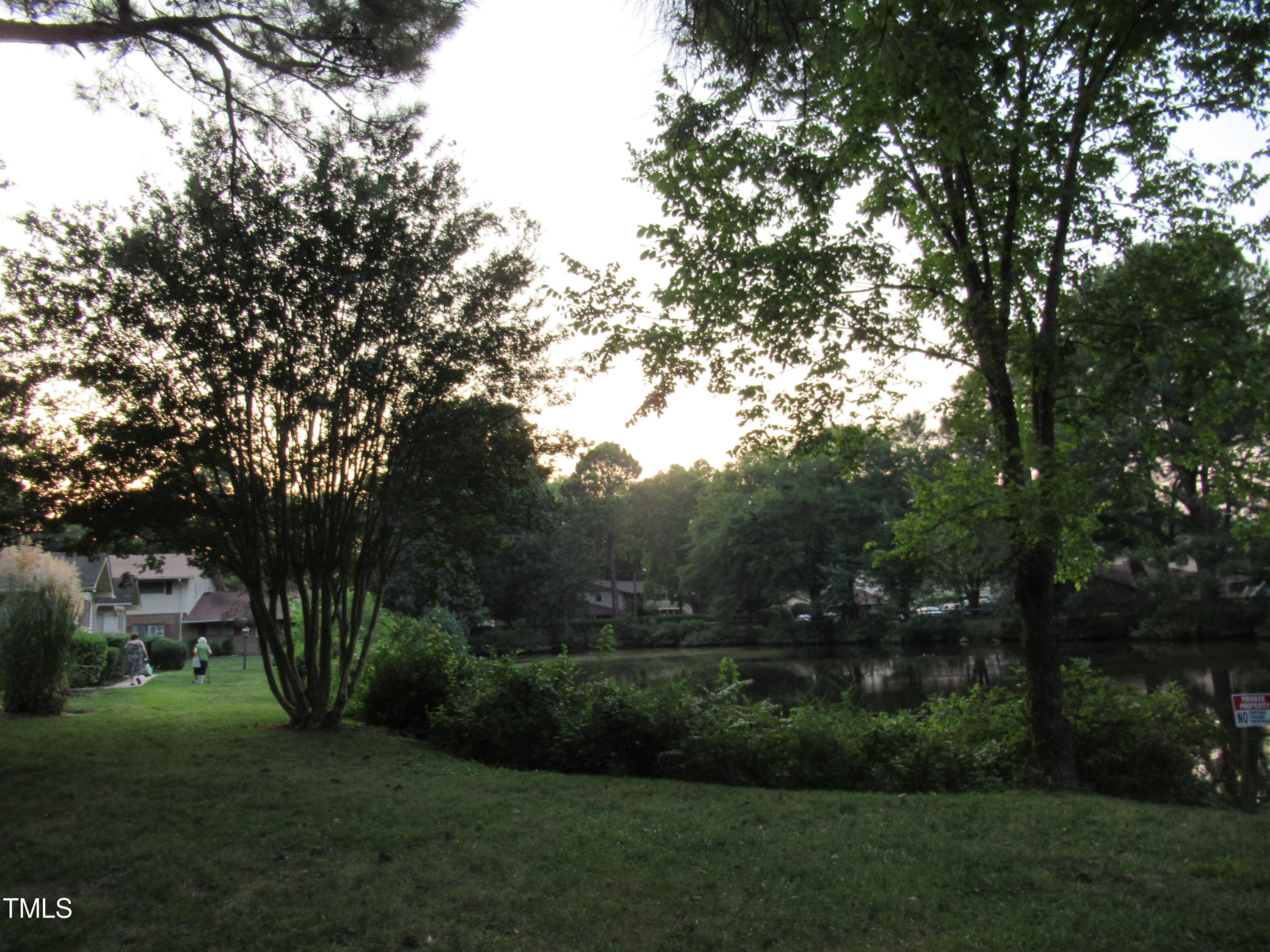 130 S Estes Drive B-11 Property Photo 24