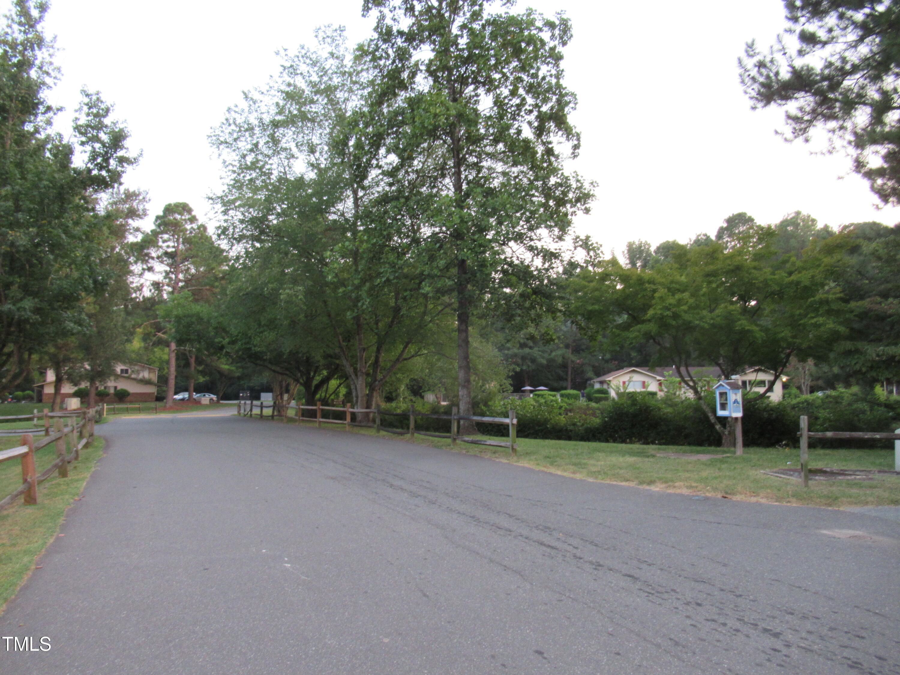 130 S Estes Drive B-11 Property Photo 28