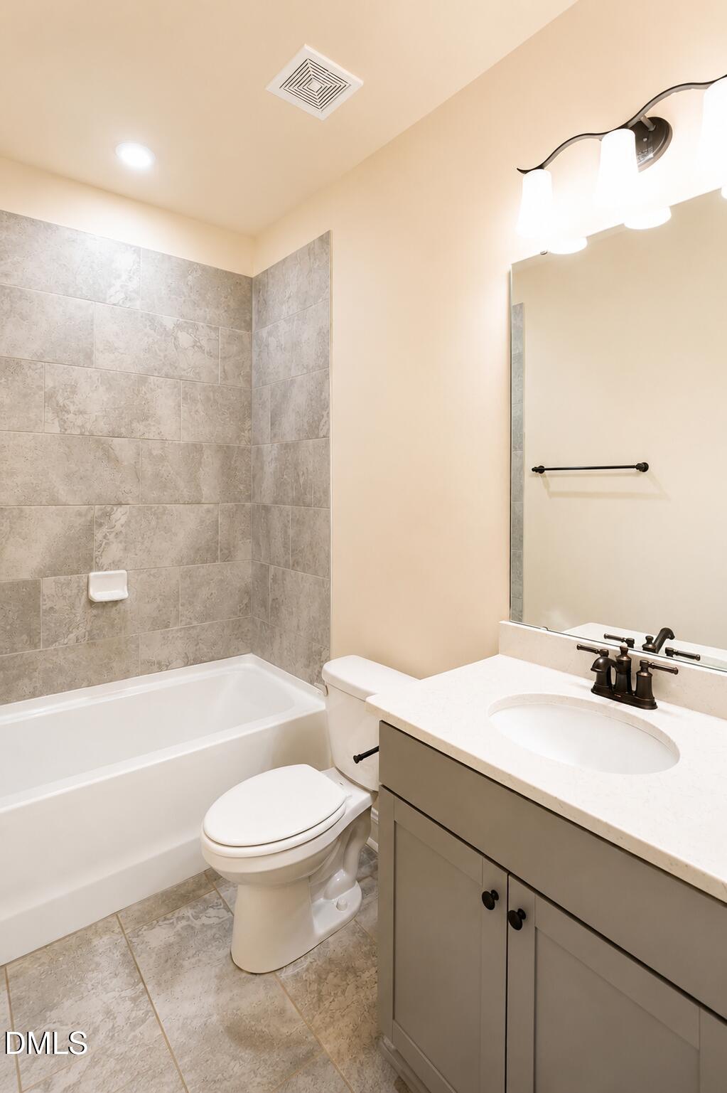 2113 Bethpage Drive Property Photo 14