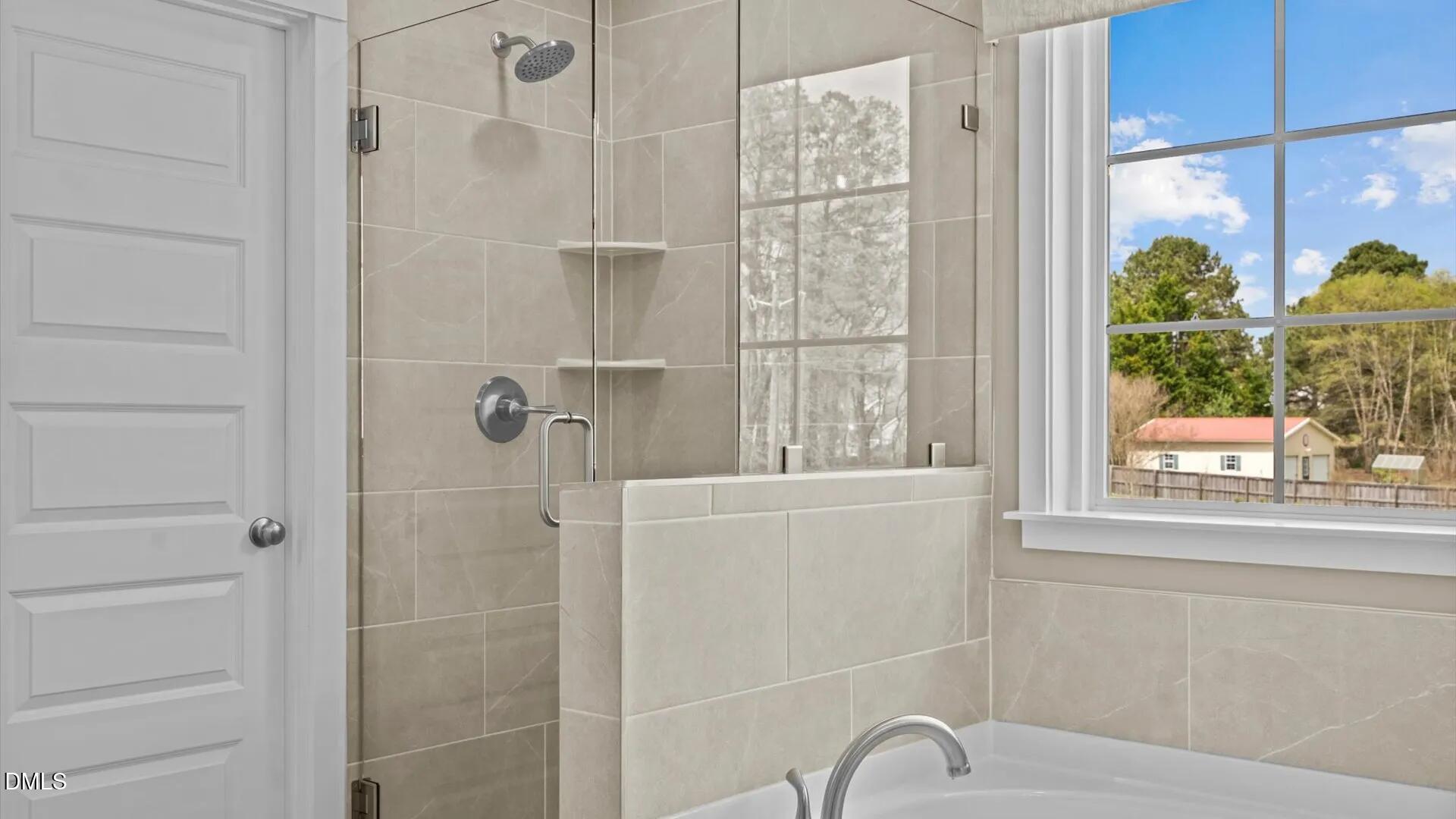 15 Elizabeth Elm Street Property Photo 17