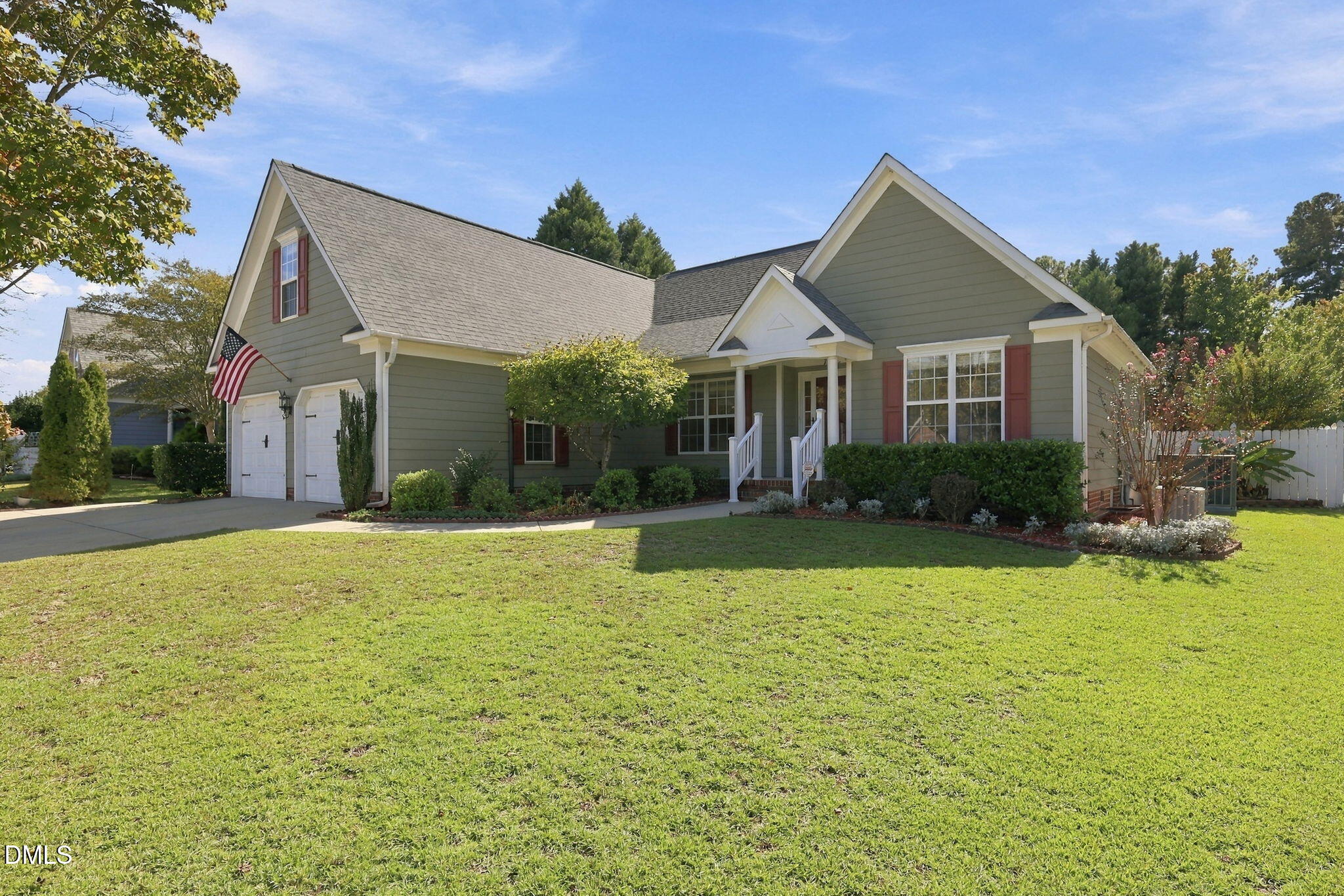 729 Dalmore Drive Property Photo 1