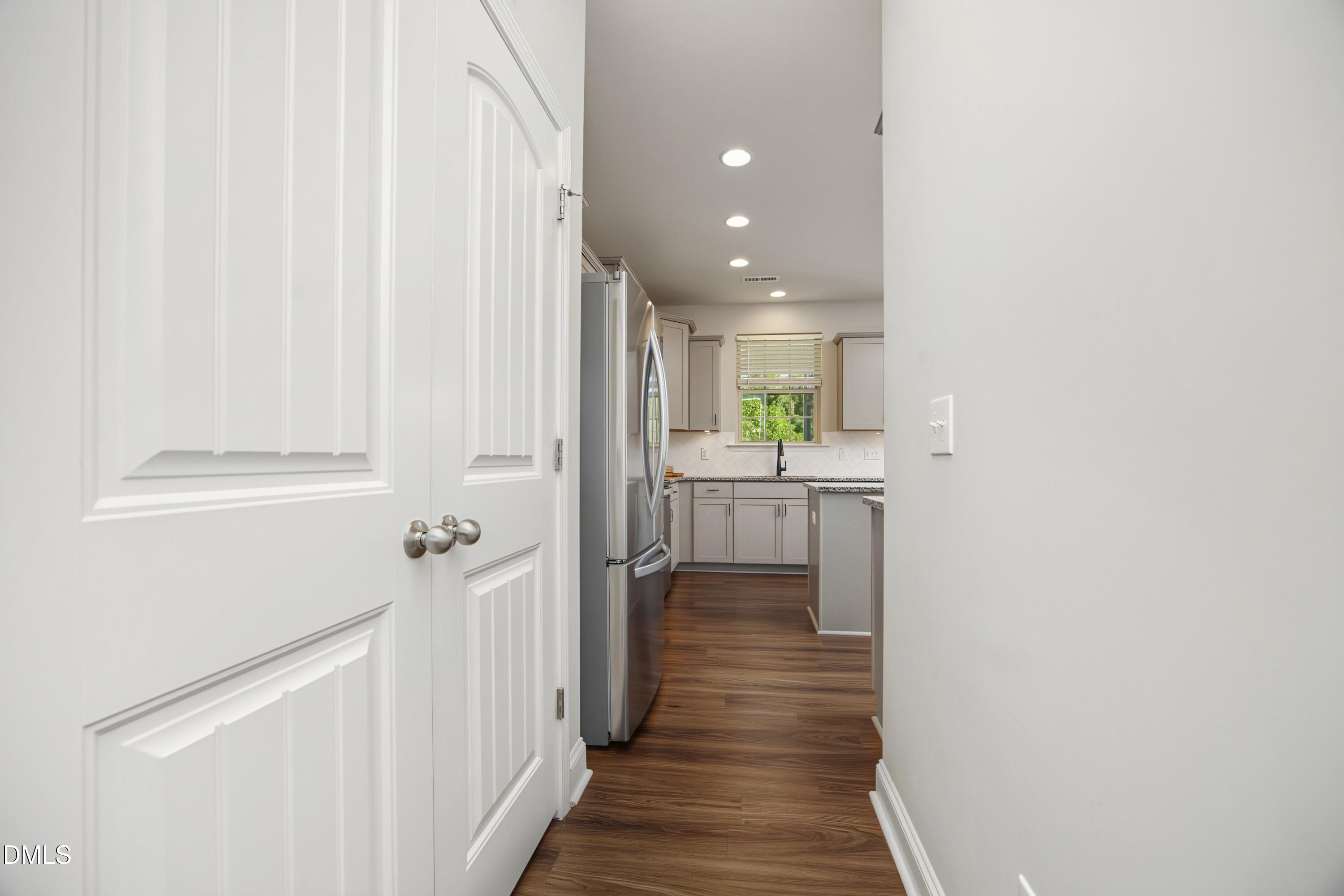 5000 Silver Spruce Way Property Photo 7