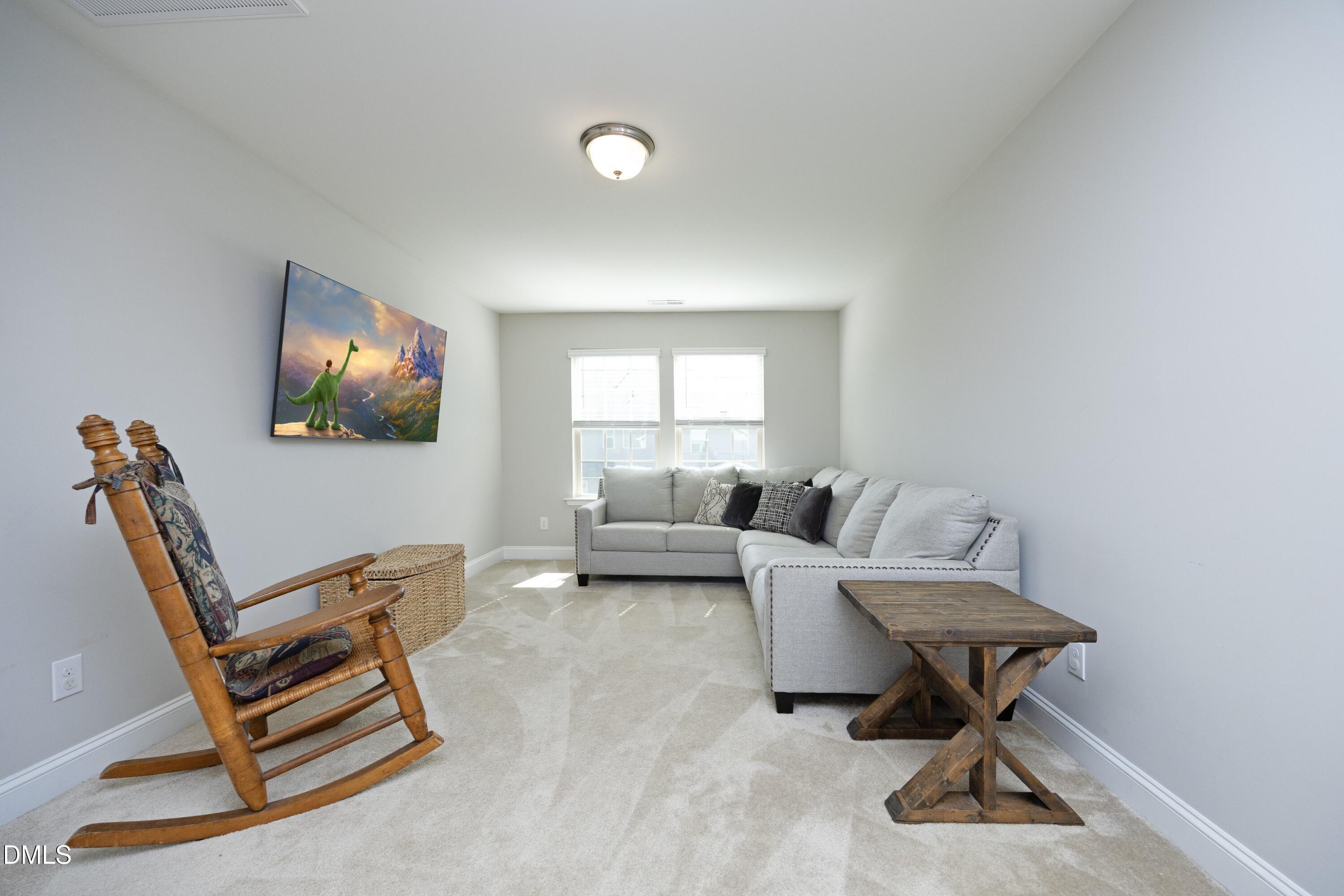 5000 Silver Spruce Way Property Photo 33