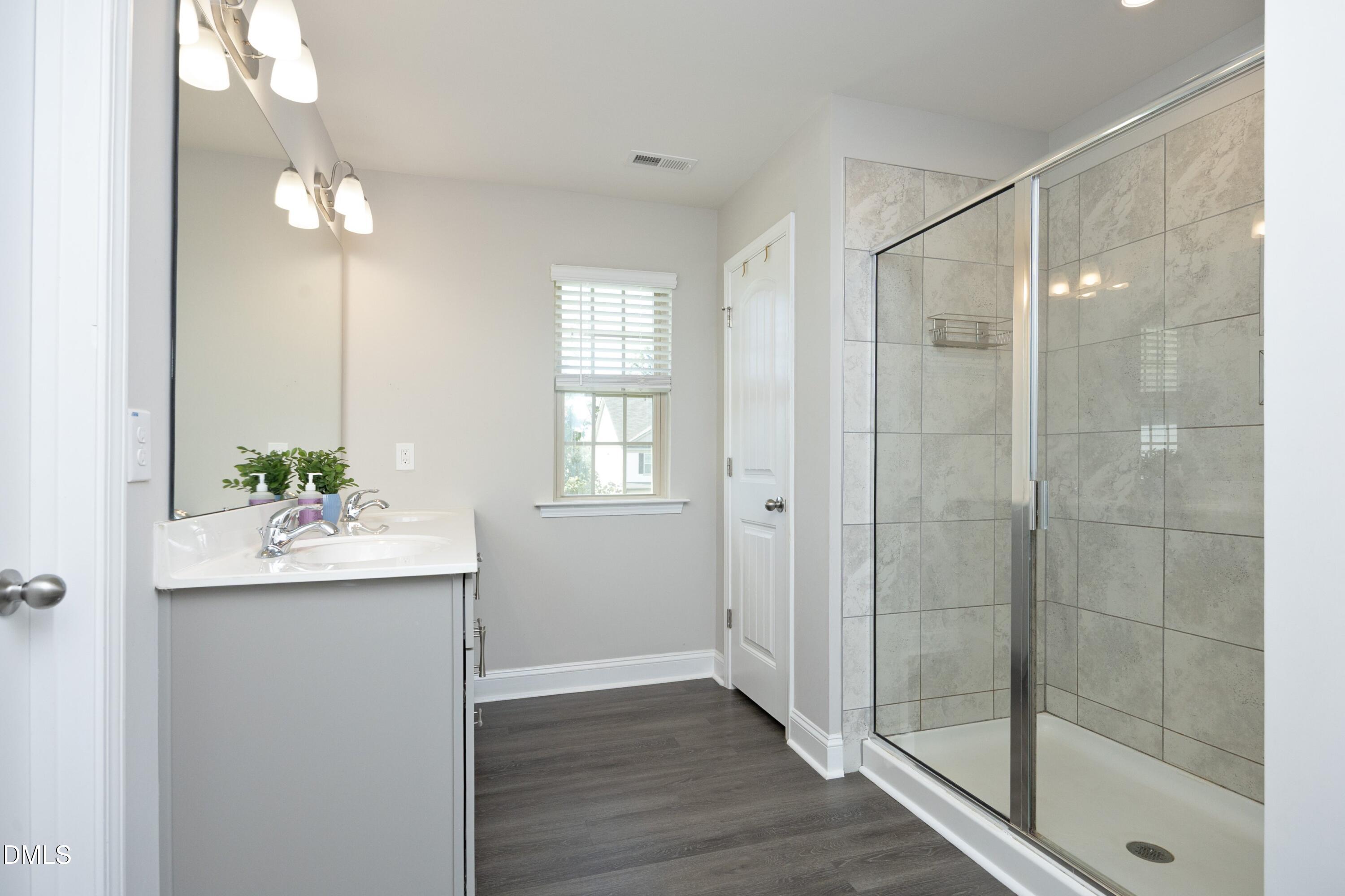 5000 Silver Spruce Way Property Photo 37